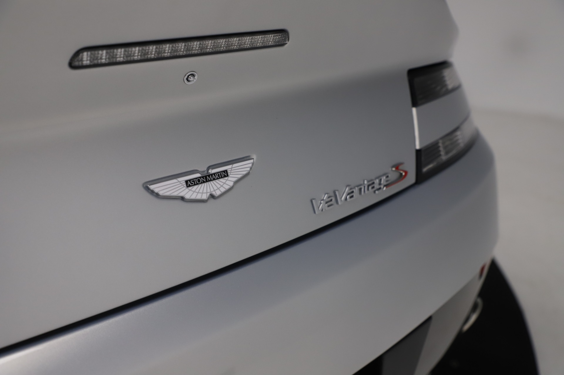 Used 2017 Aston Martin V12 Vantage S Roadster | St. Petersburg, FL