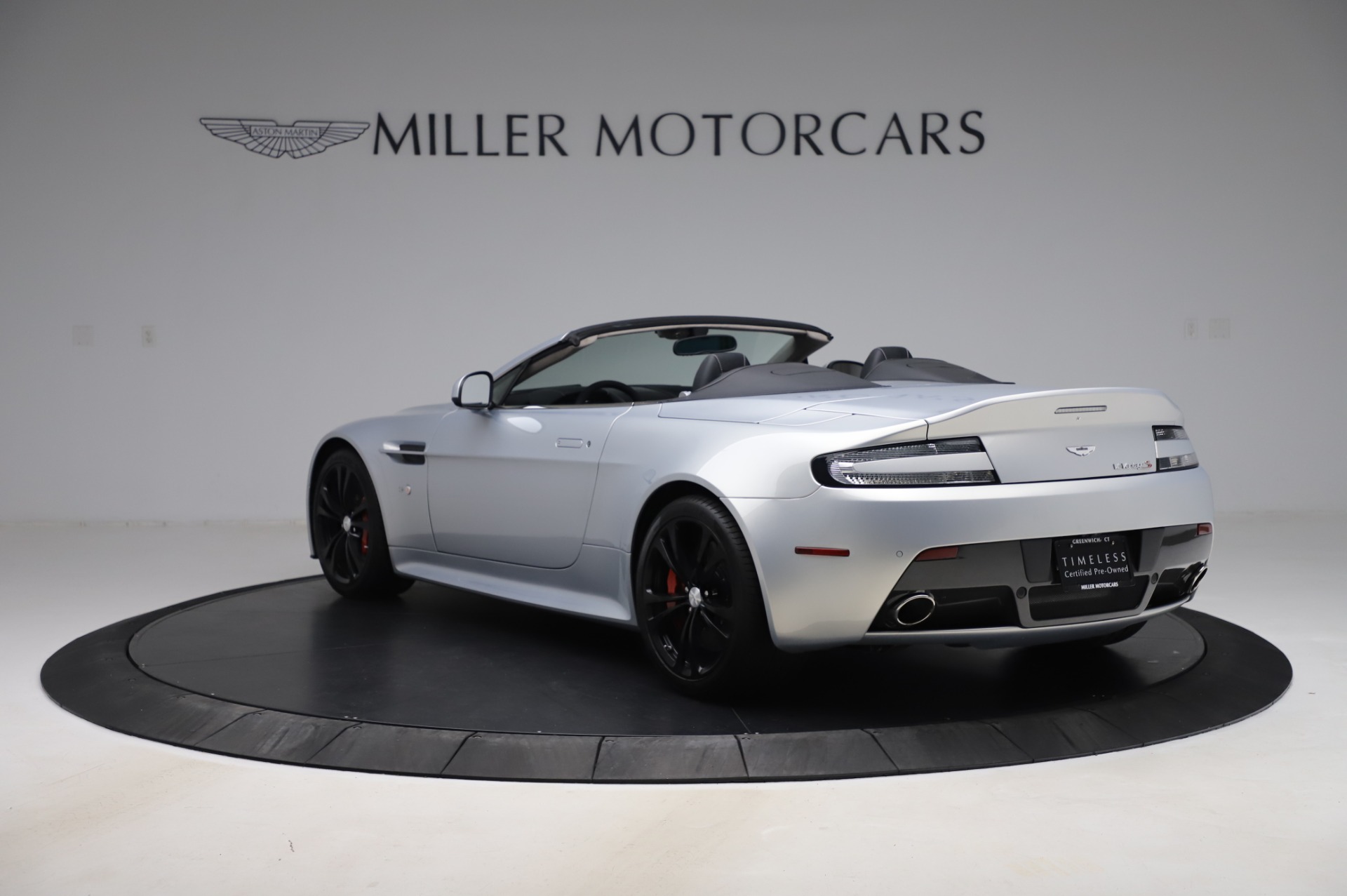 Used 2017 Aston Martin V12 Vantage S Roadster | St. Petersburg, FL