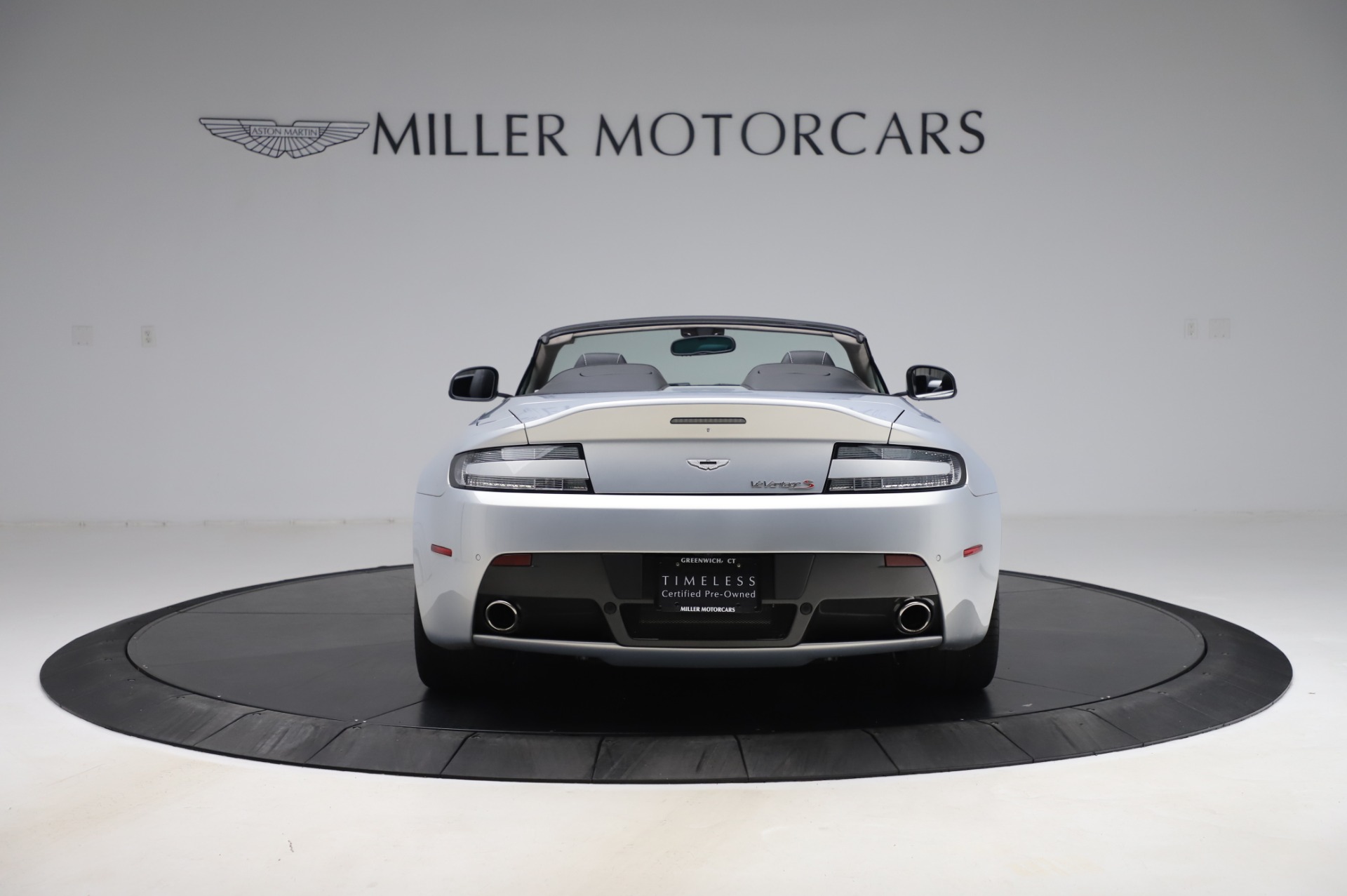 Used 2017 Aston Martin V12 Vantage S Roadster | St. Petersburg, FL