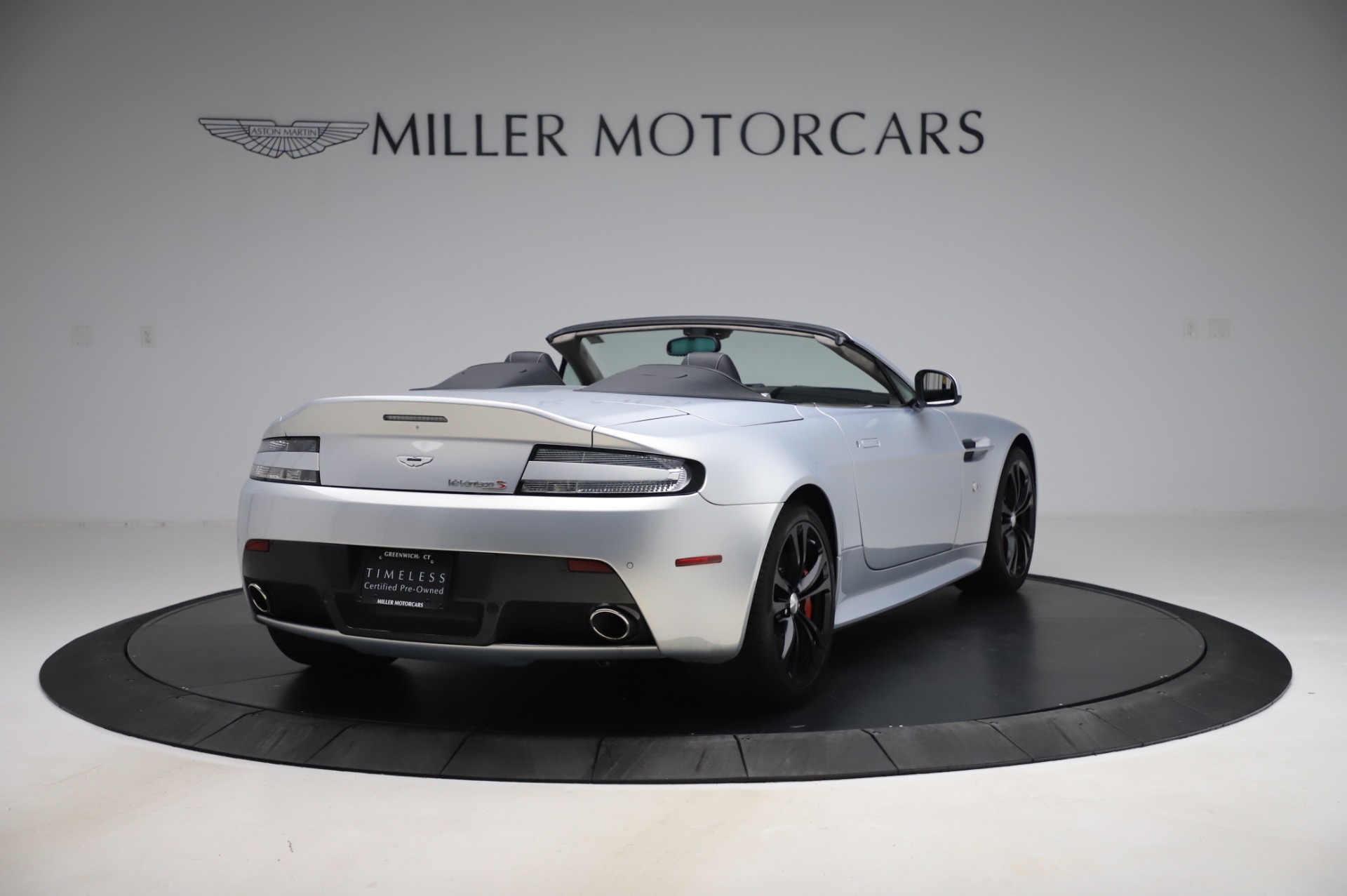 Used 2017 Aston Martin V12 Vantage S Roadster | St. Petersburg, FL