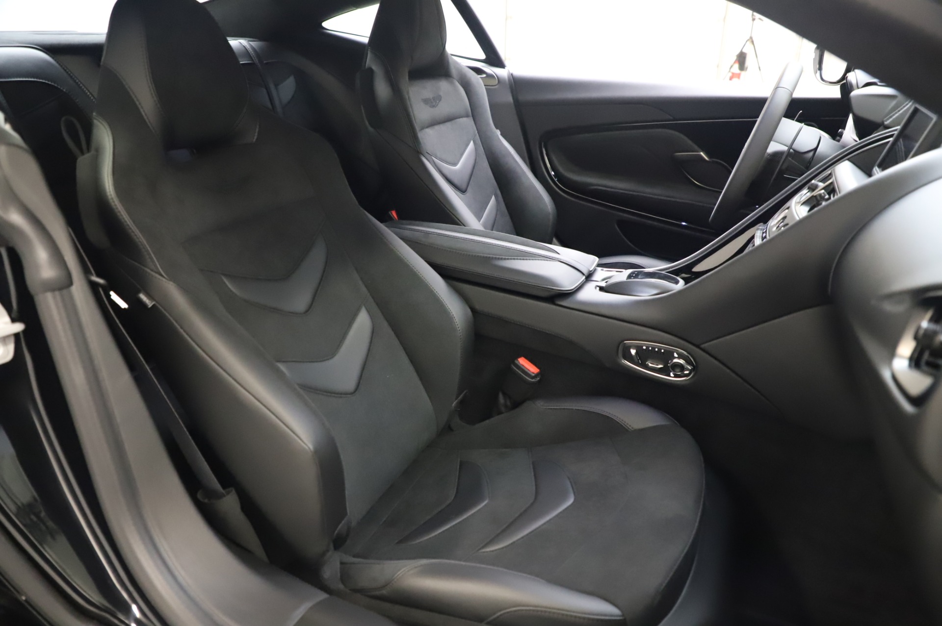 New 2020 Aston Martin DBS Superleggera Coupe | St. Petersburg, FL