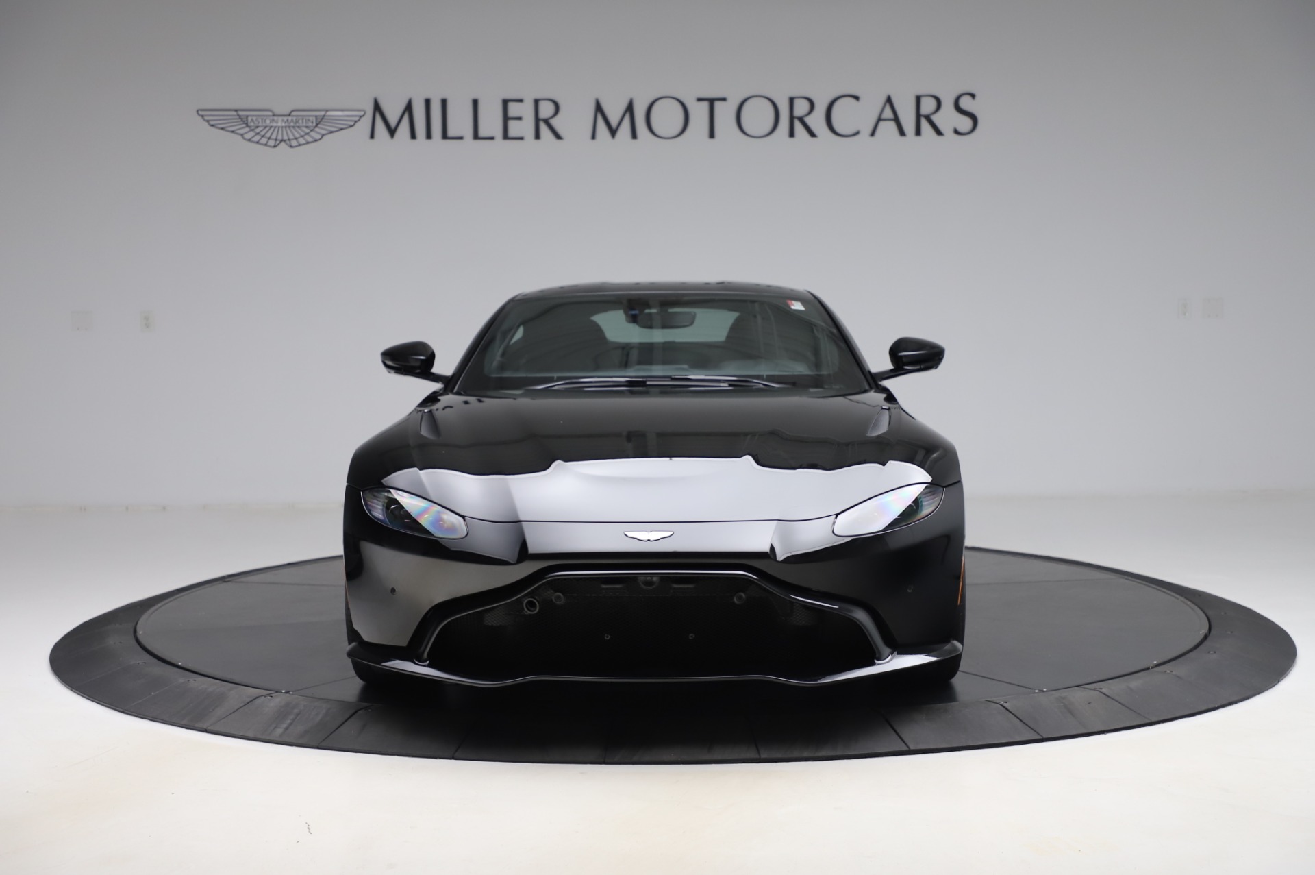 New 2020 Aston Martin Vantage Coupe | St. Petersburg, FL