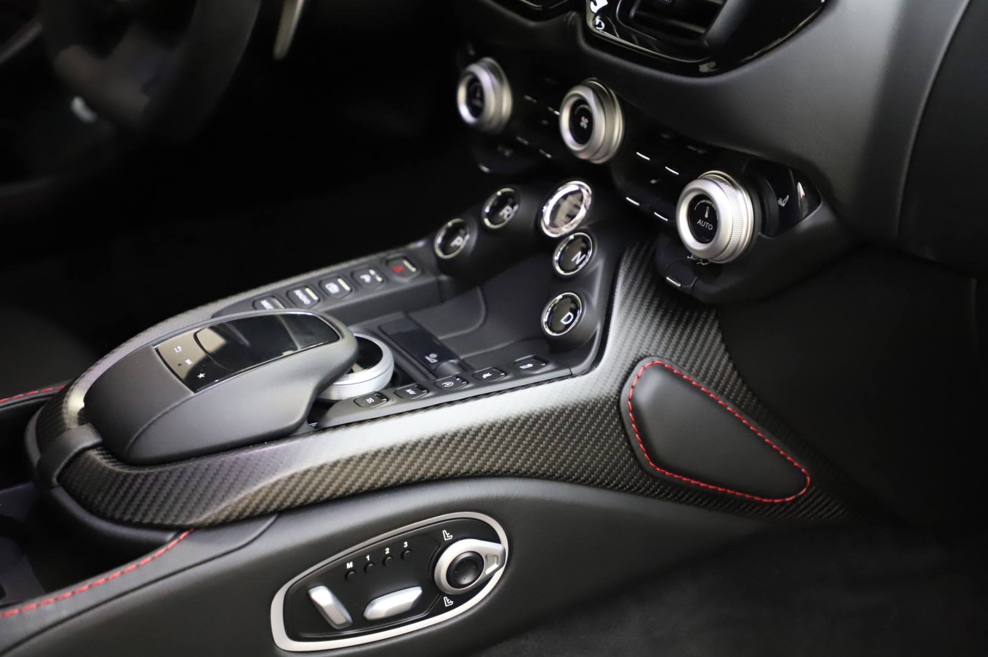 New 2020 Aston Martin Vantage Coupe | St. Petersburg, FL