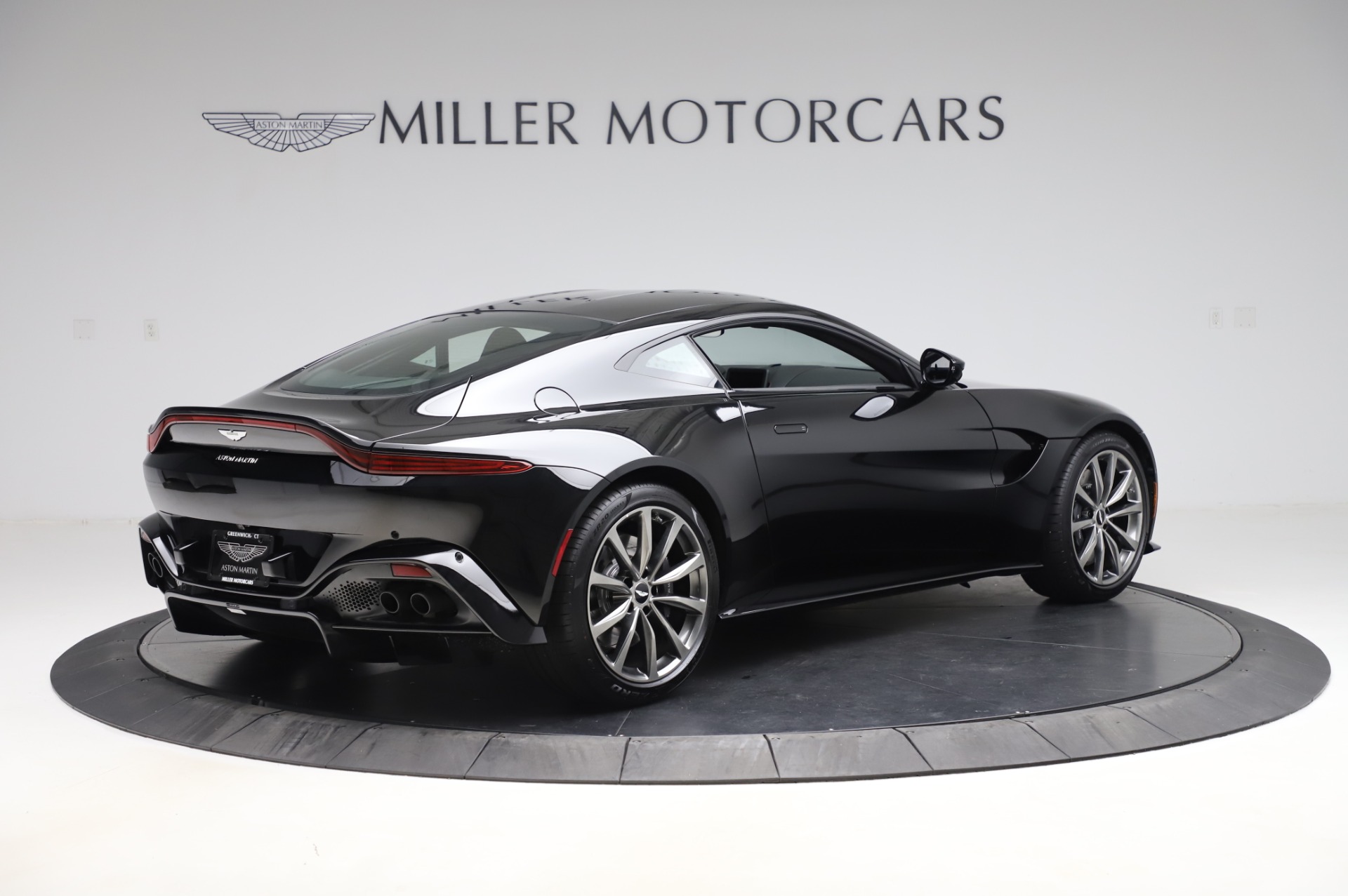 New 2020 Aston Martin Vantage Coupe | St. Petersburg, FL