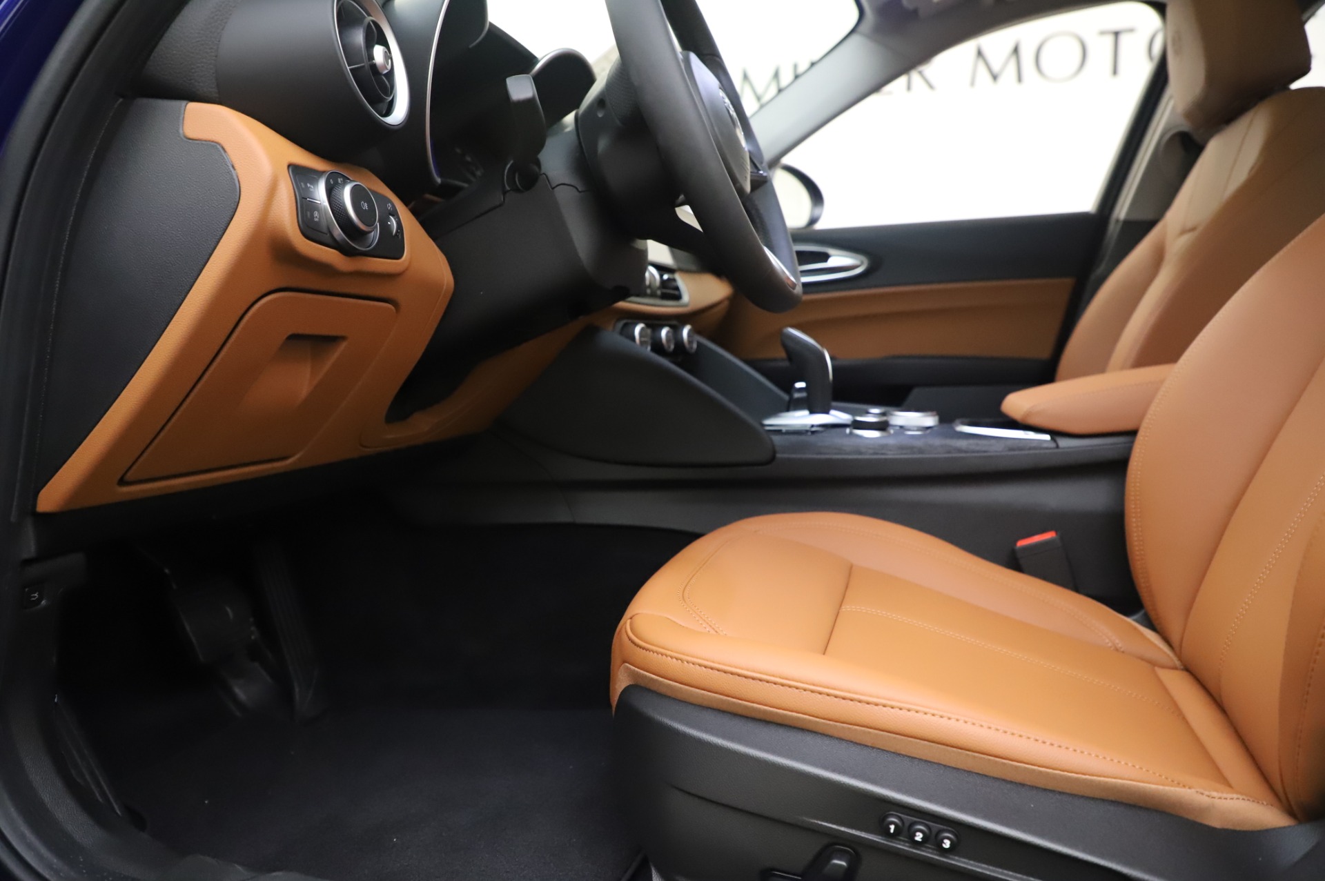 New 2020 Alfa Romeo Giulia Q4 | St. Petersburg, FL