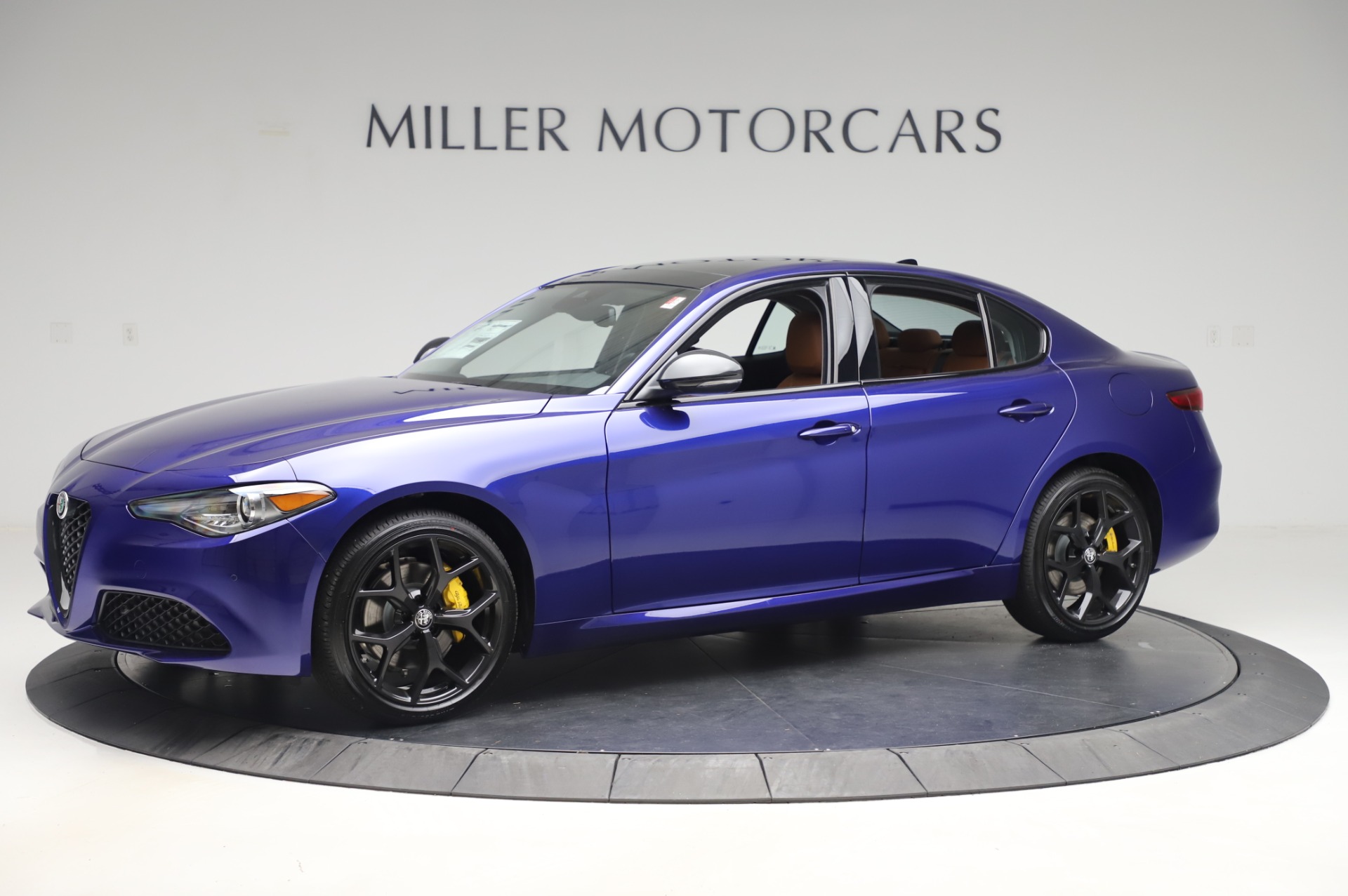 New 2020 Alfa Romeo Giulia Q4 | St. Petersburg, FL