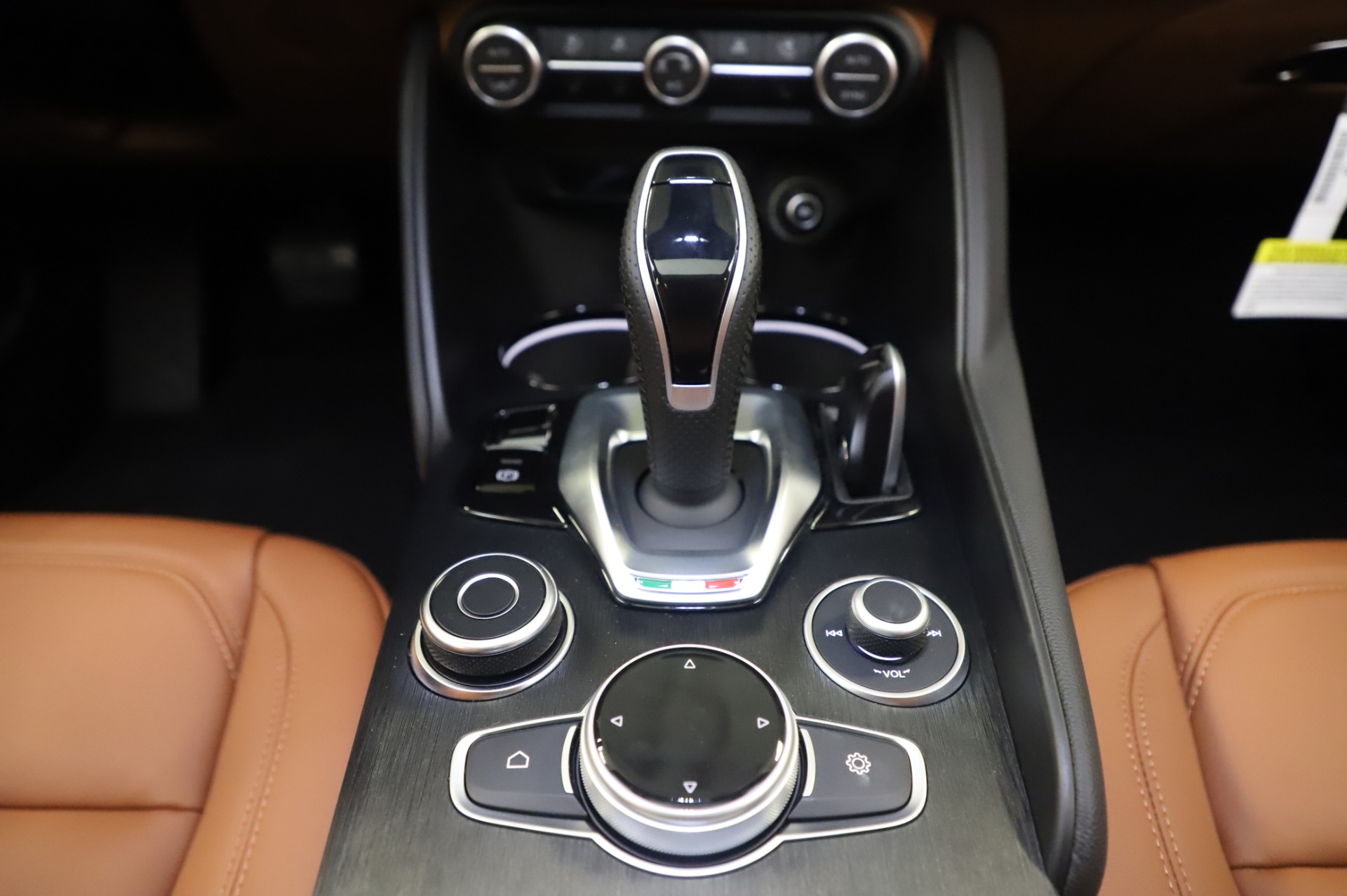 New 2020 Alfa Romeo Giulia Q4 | St. Petersburg, FL