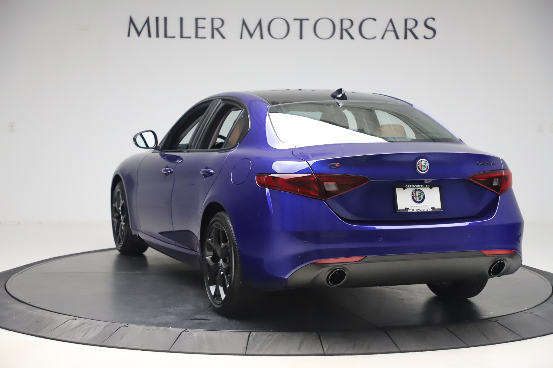 New 2020 Alfa Romeo Giulia Q4 | St. Petersburg, FL