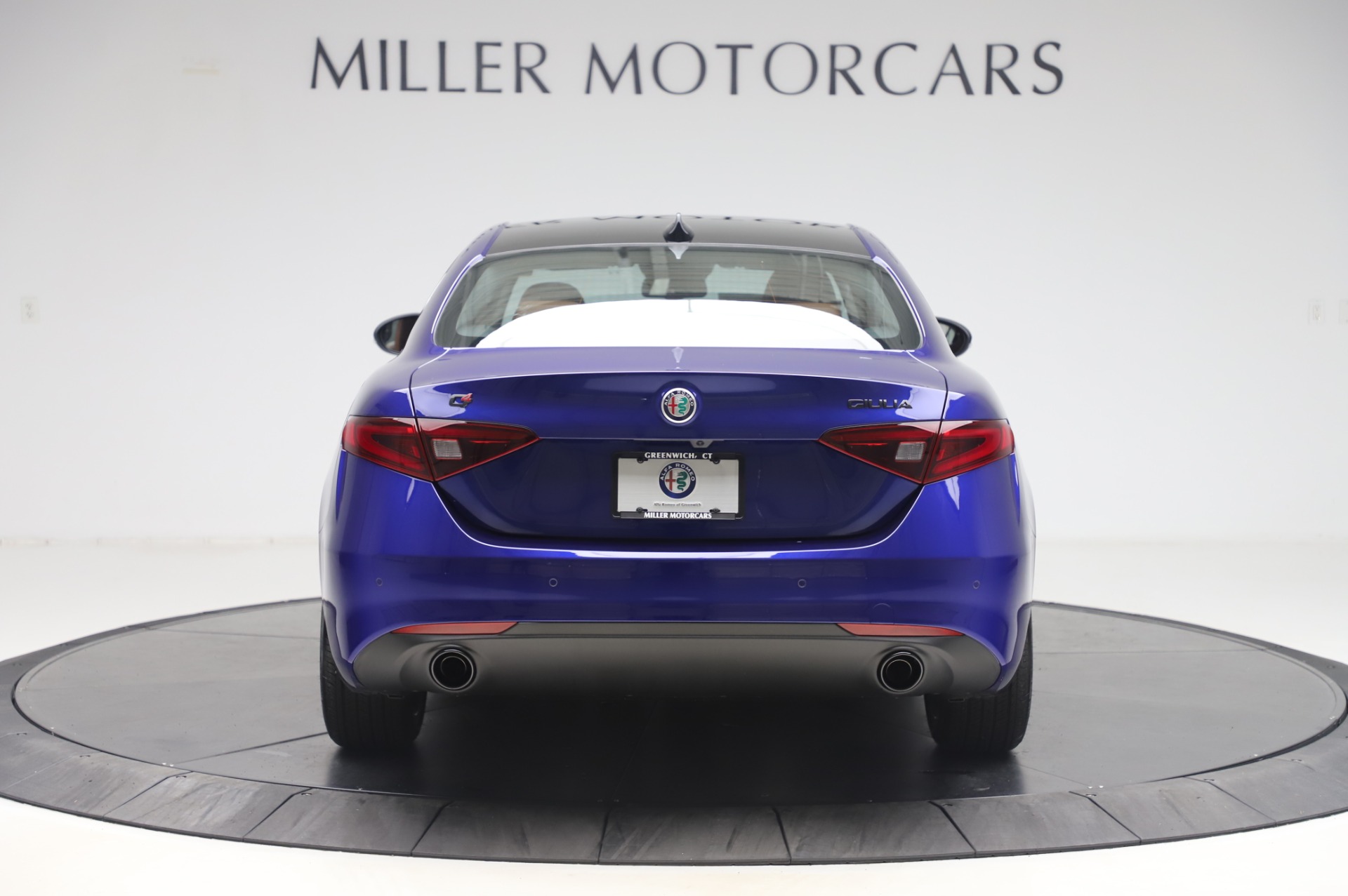 New 2020 Alfa Romeo Giulia Q4 | St. Petersburg, FL