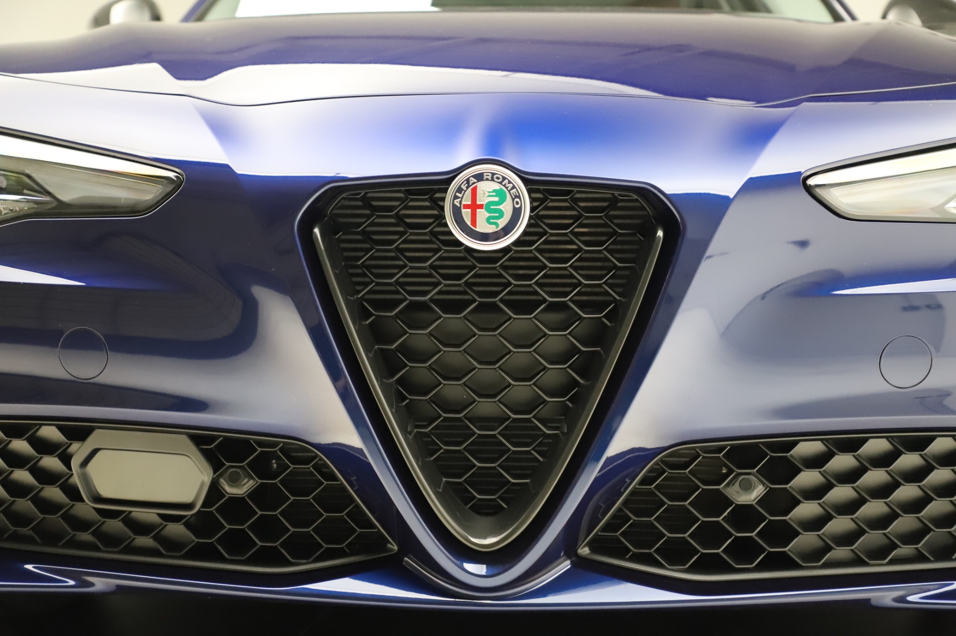 New 2020 Alfa Romeo Giulia Q4 | St. Petersburg, FL