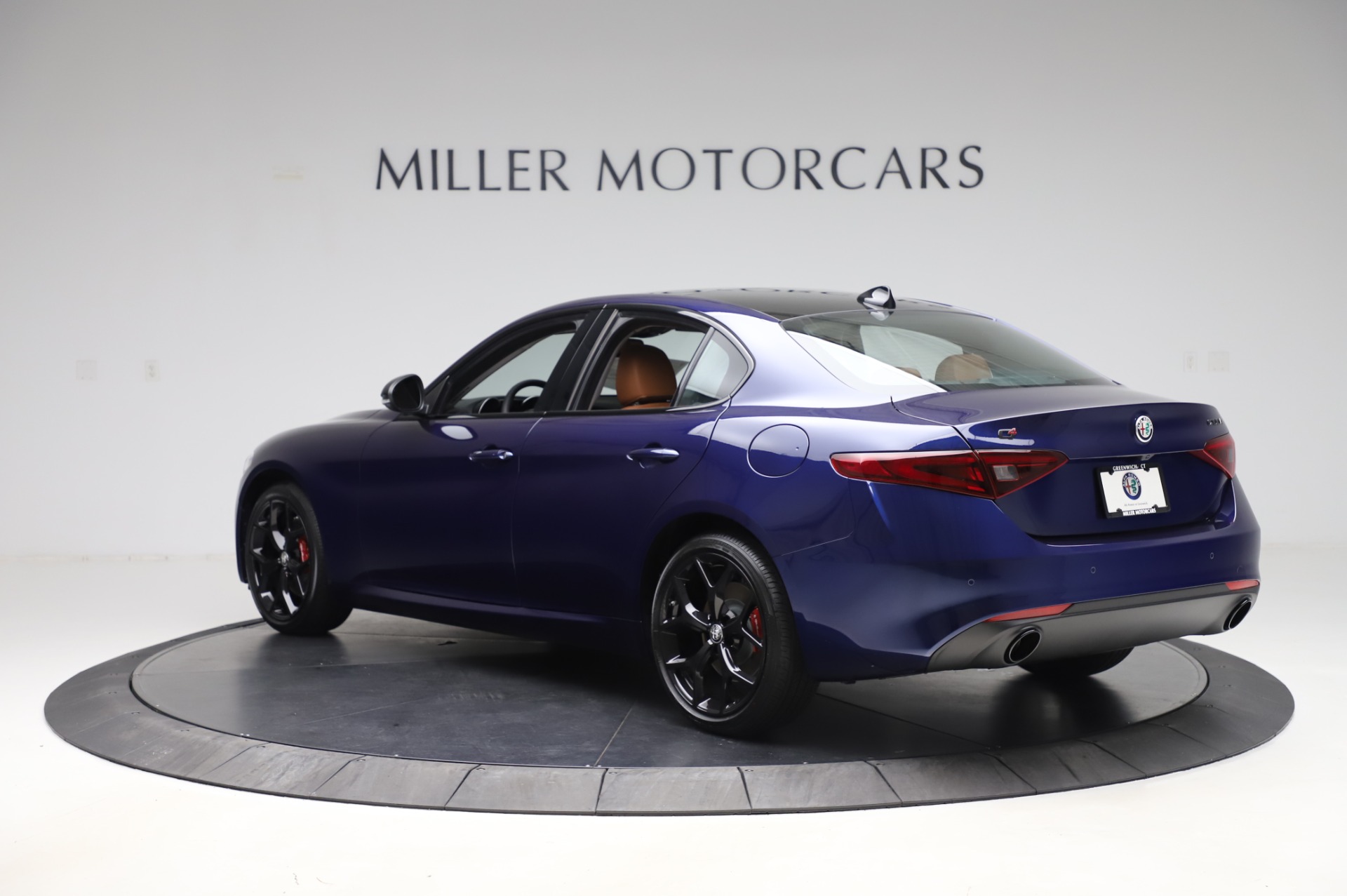 New 2020 Alfa Romeo Giulia Q4 | St. Petersburg, FL