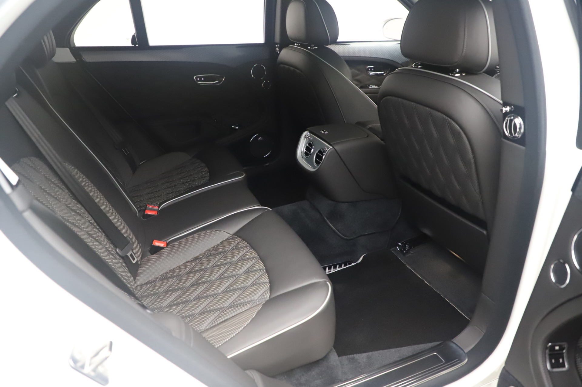 New 2020 Bentley Mulsanne 6.75 Edition by Mulliner | St. Petersburg, FL