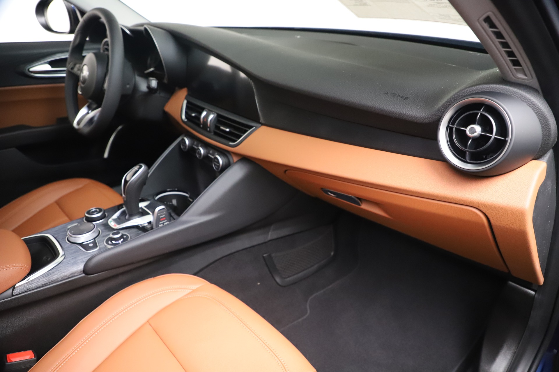 New 2020 Alfa Romeo Giulia Q4 | St. Petersburg, FL