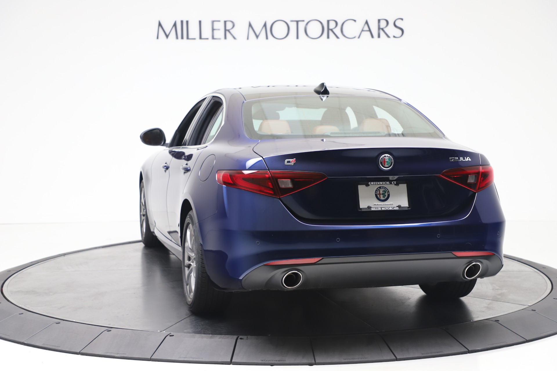 New 2020 Alfa Romeo Giulia Q4 | St. Petersburg, FL