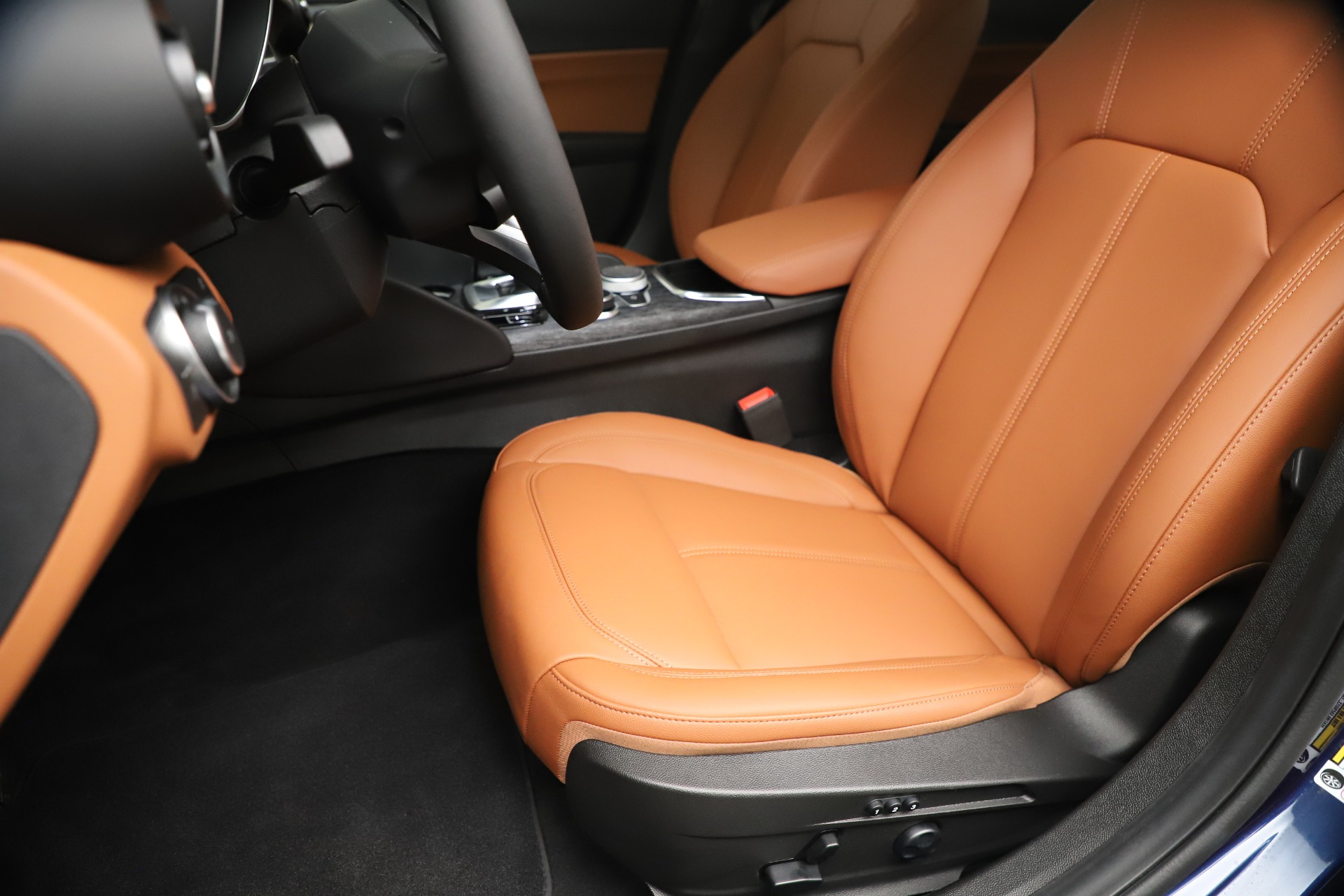 New 2020 Alfa Romeo Giulia Q4 | St. Petersburg, FL