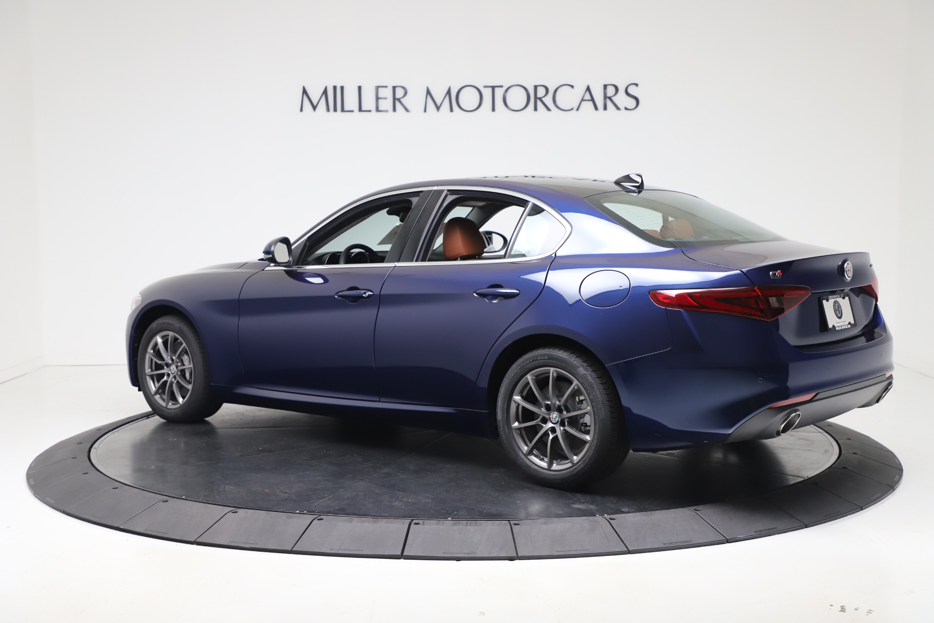 New 2020 Alfa Romeo Giulia Q4 | St. Petersburg, FL