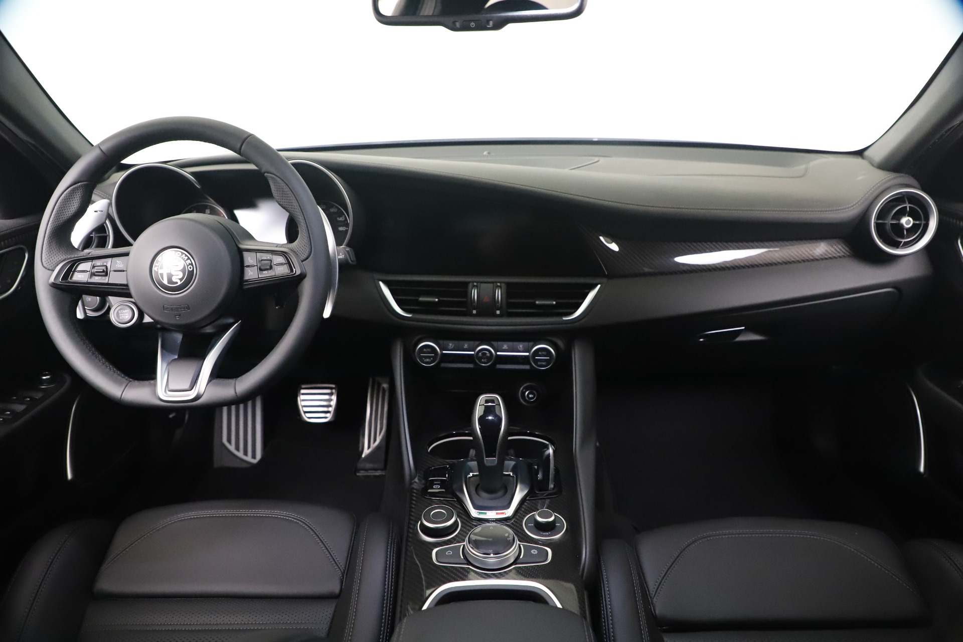 New 2020 Alfa Romeo Giulia Ti Sport Carbon Q4 | St. Petersburg, FL