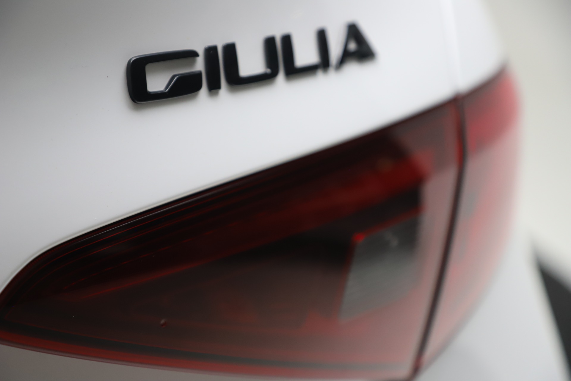 New 2020 Alfa Romeo Giulia Ti Sport Carbon Q4 | St. Petersburg, FL