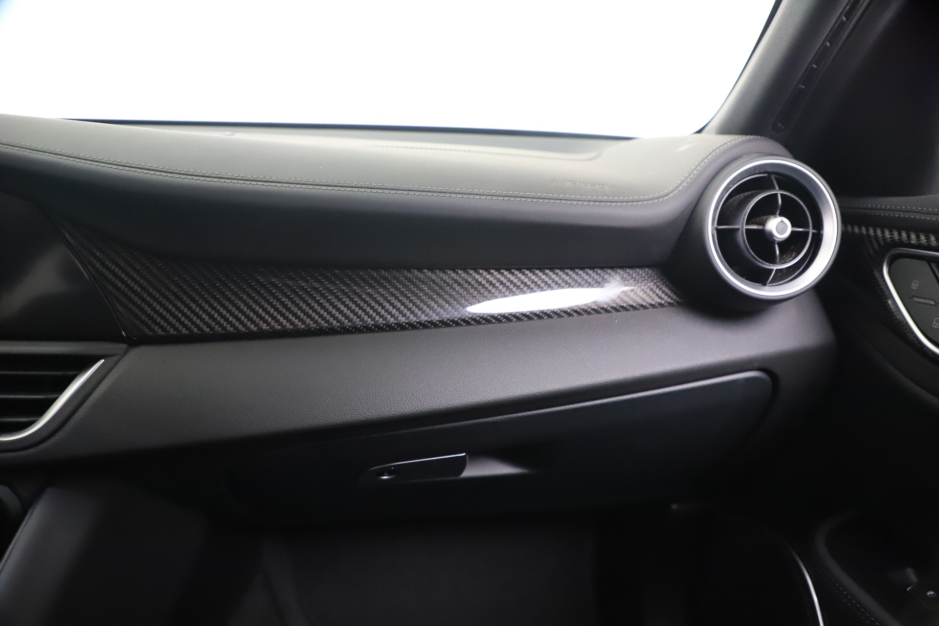 New 2020 Alfa Romeo Giulia Ti Sport Carbon Q4 | St. Petersburg, FL