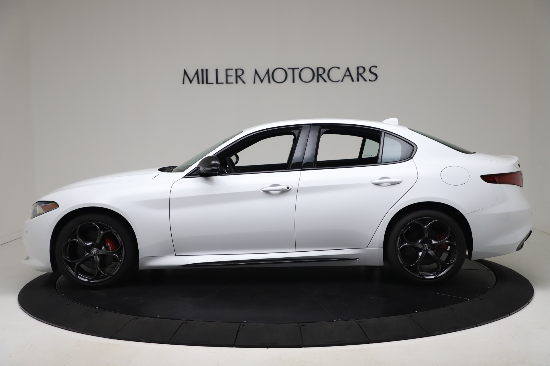 New 2020 Alfa Romeo Giulia Ti Sport Carbon Q4 | St. Petersburg, FL