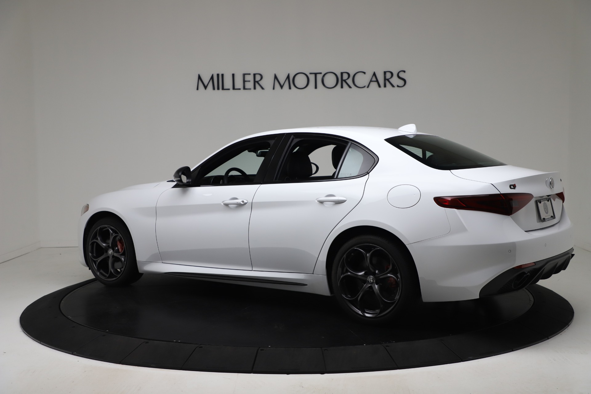 New 2020 Alfa Romeo Giulia Ti Sport Carbon Q4 | St. Petersburg, FL