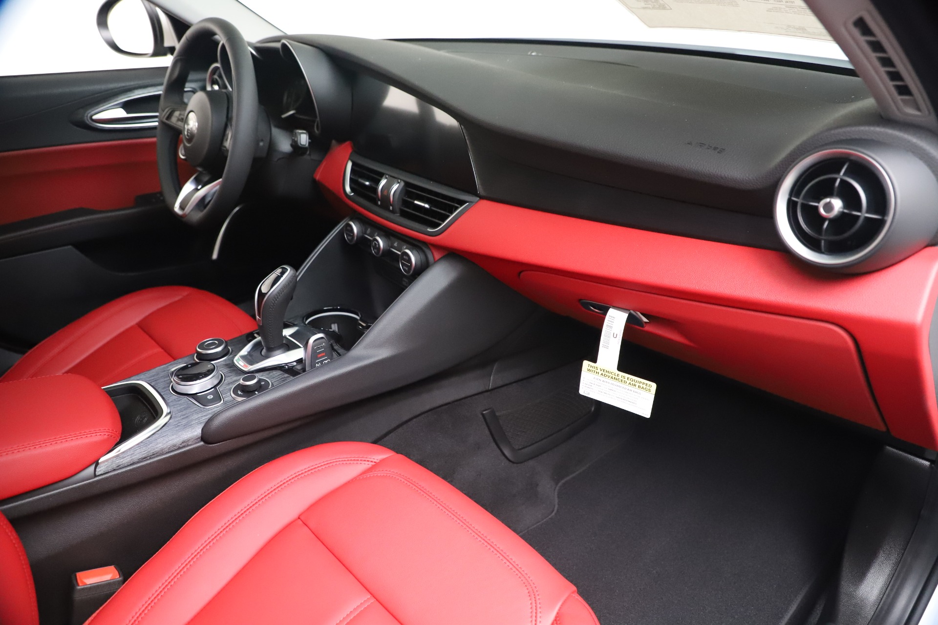 New 2020 Alfa Romeo Giulia Q4 | St. Petersburg, FL