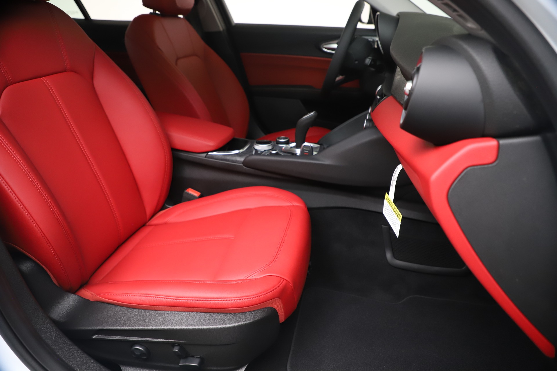 New 2020 Alfa Romeo Giulia Q4 | St. Petersburg, FL