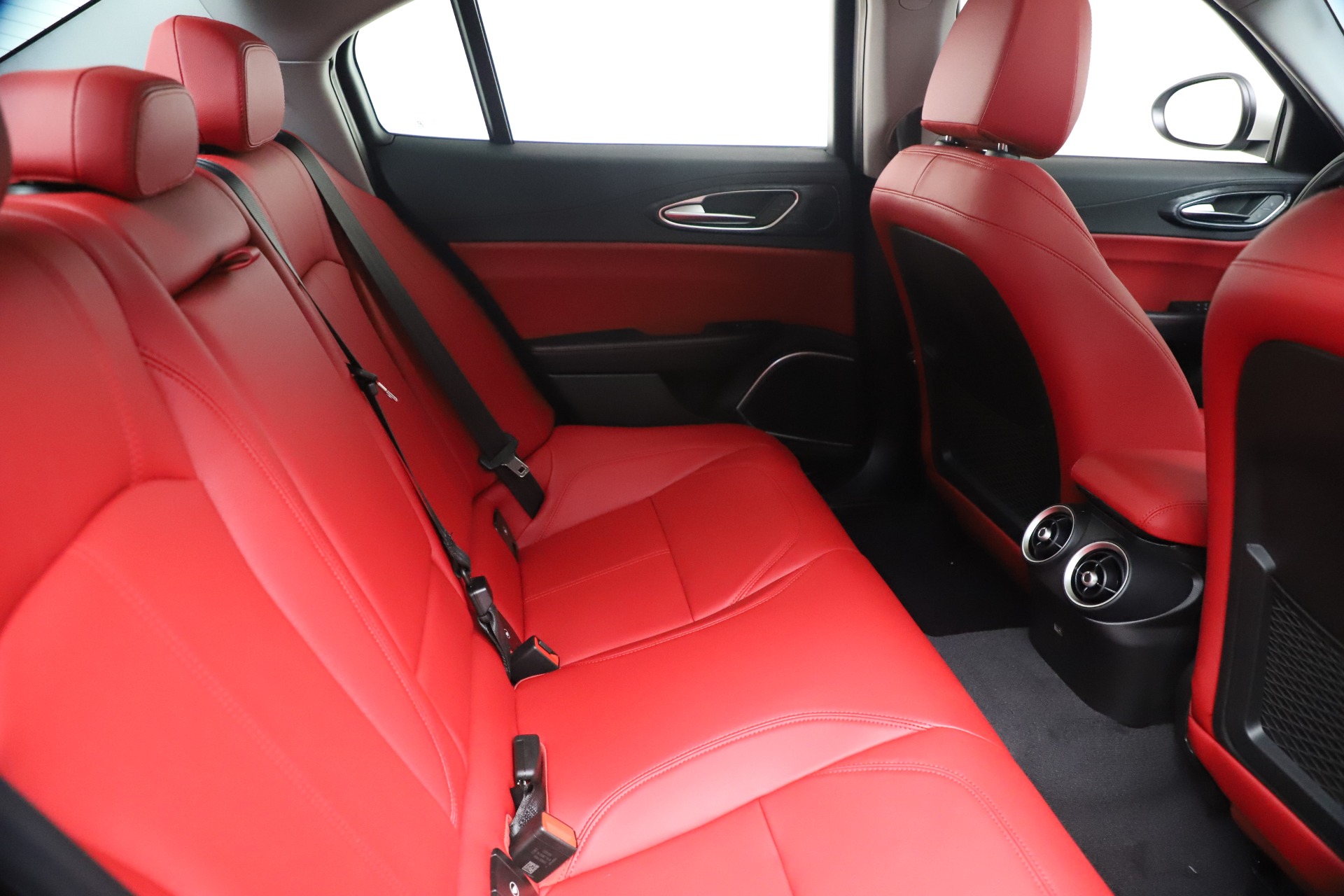 New 2020 Alfa Romeo Giulia Q4 | St. Petersburg, FL