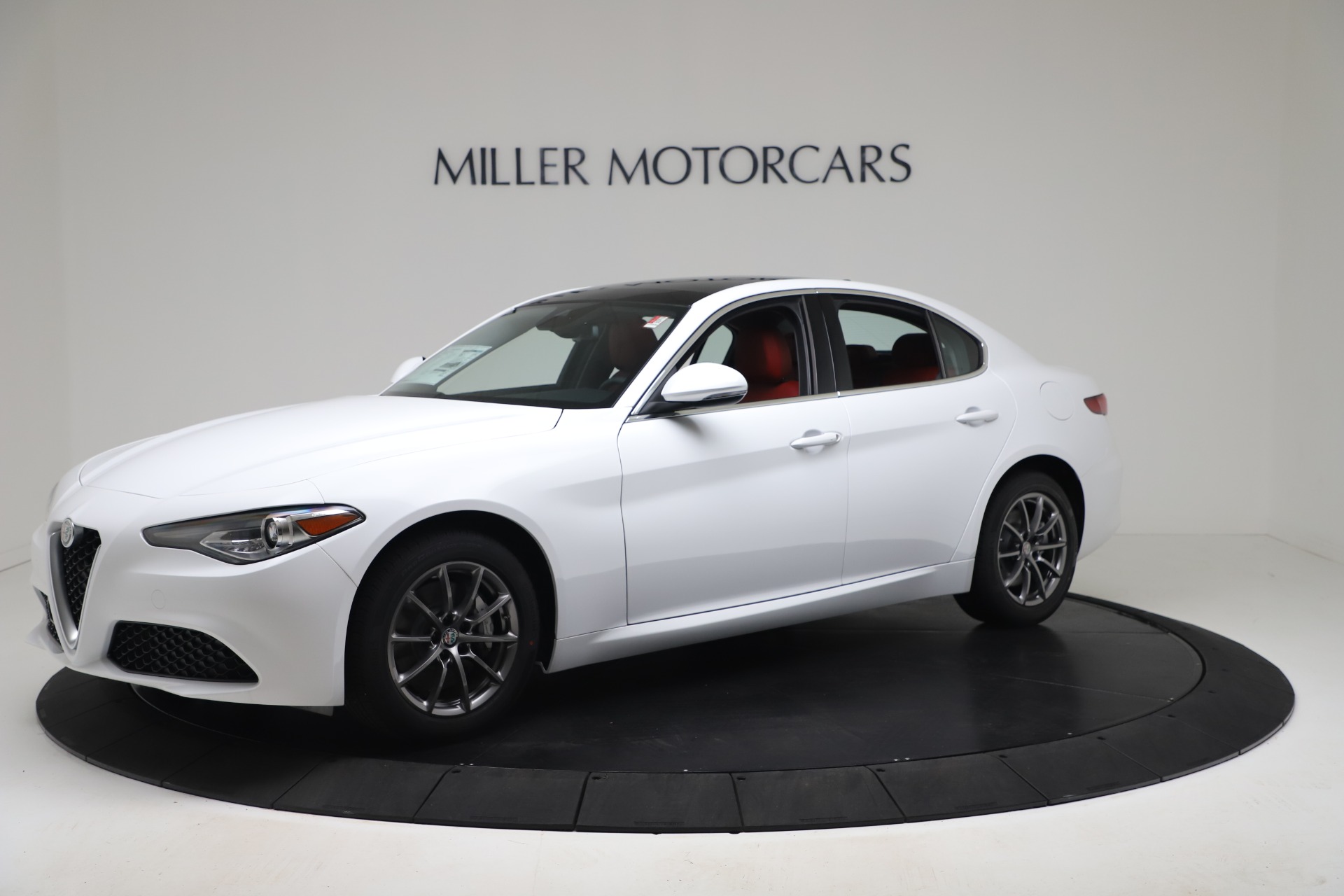 New 2020 Alfa Romeo Giulia Q4 | St. Petersburg, FL