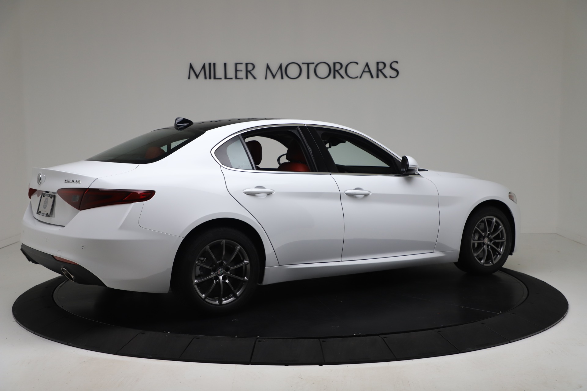 New 2020 Alfa Romeo Giulia Q4 | St. Petersburg, FL