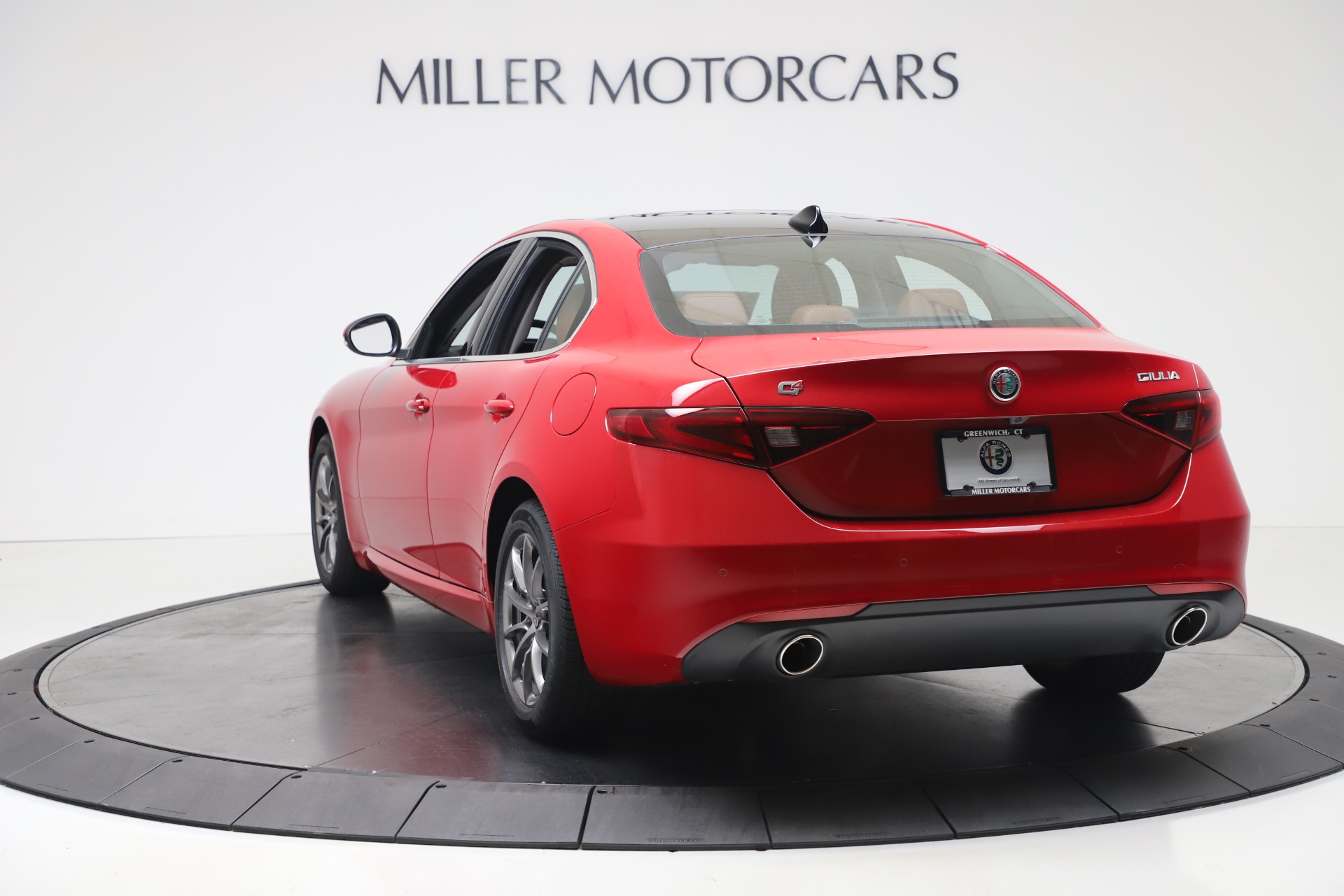 New 2020 Alfa Romeo Giulia Q4 | St. Petersburg, FL