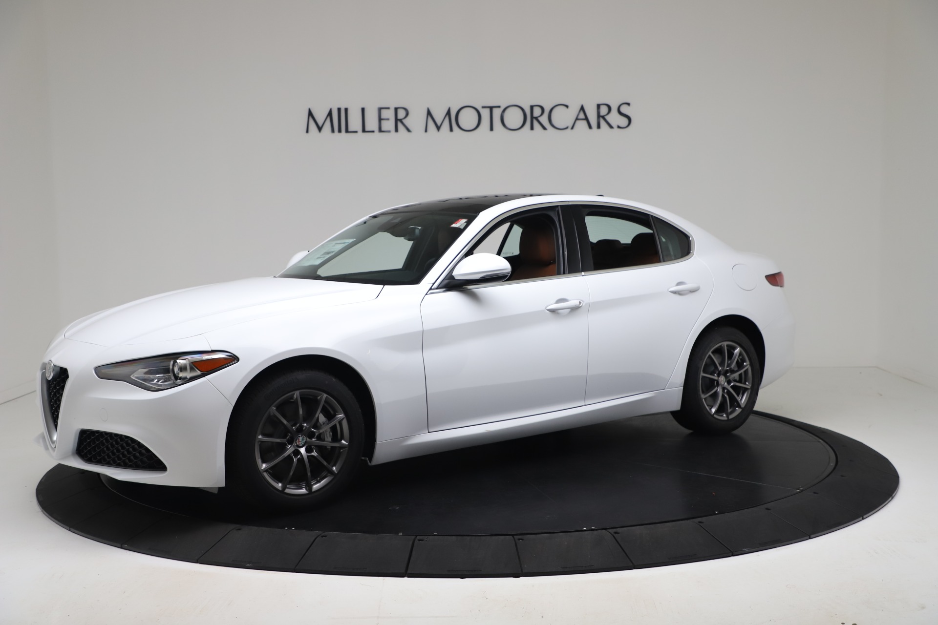 New 2020 Alfa Romeo Giulia Q4 | St. Petersburg, FL