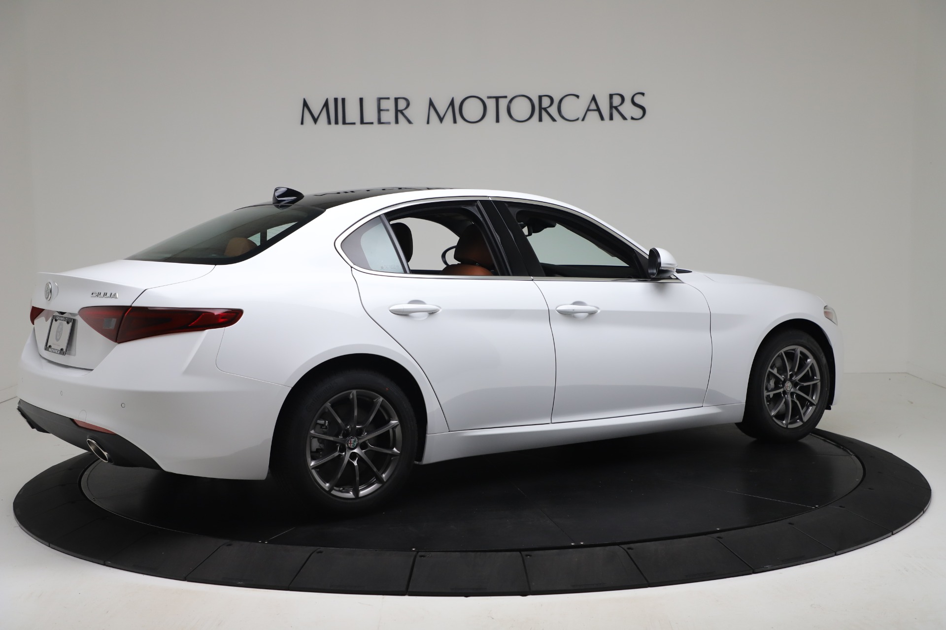New 2020 Alfa Romeo Giulia Q4 | St. Petersburg, FL