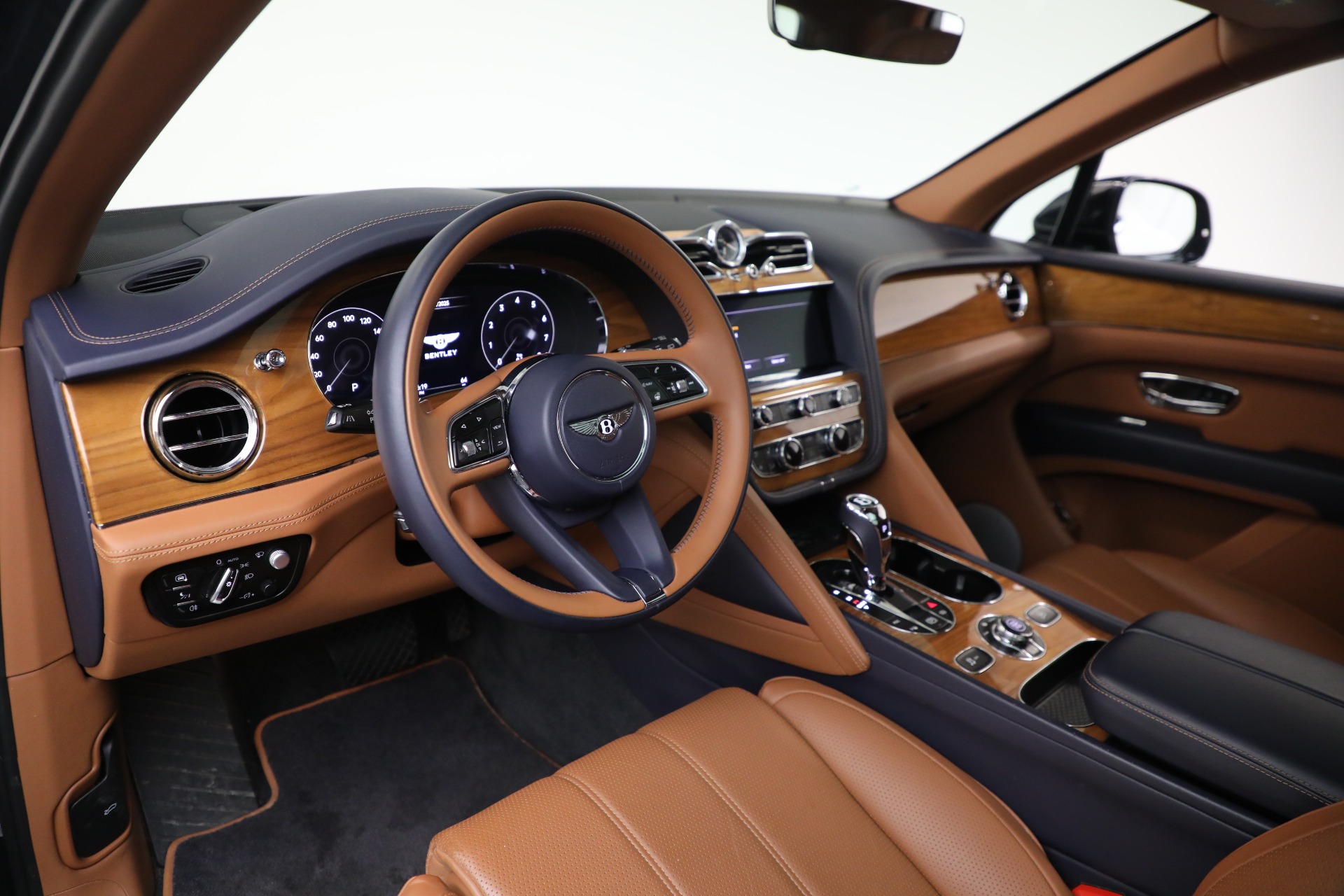 New 2021 Bentley Bentayga V8 | St. Petersburg, FL