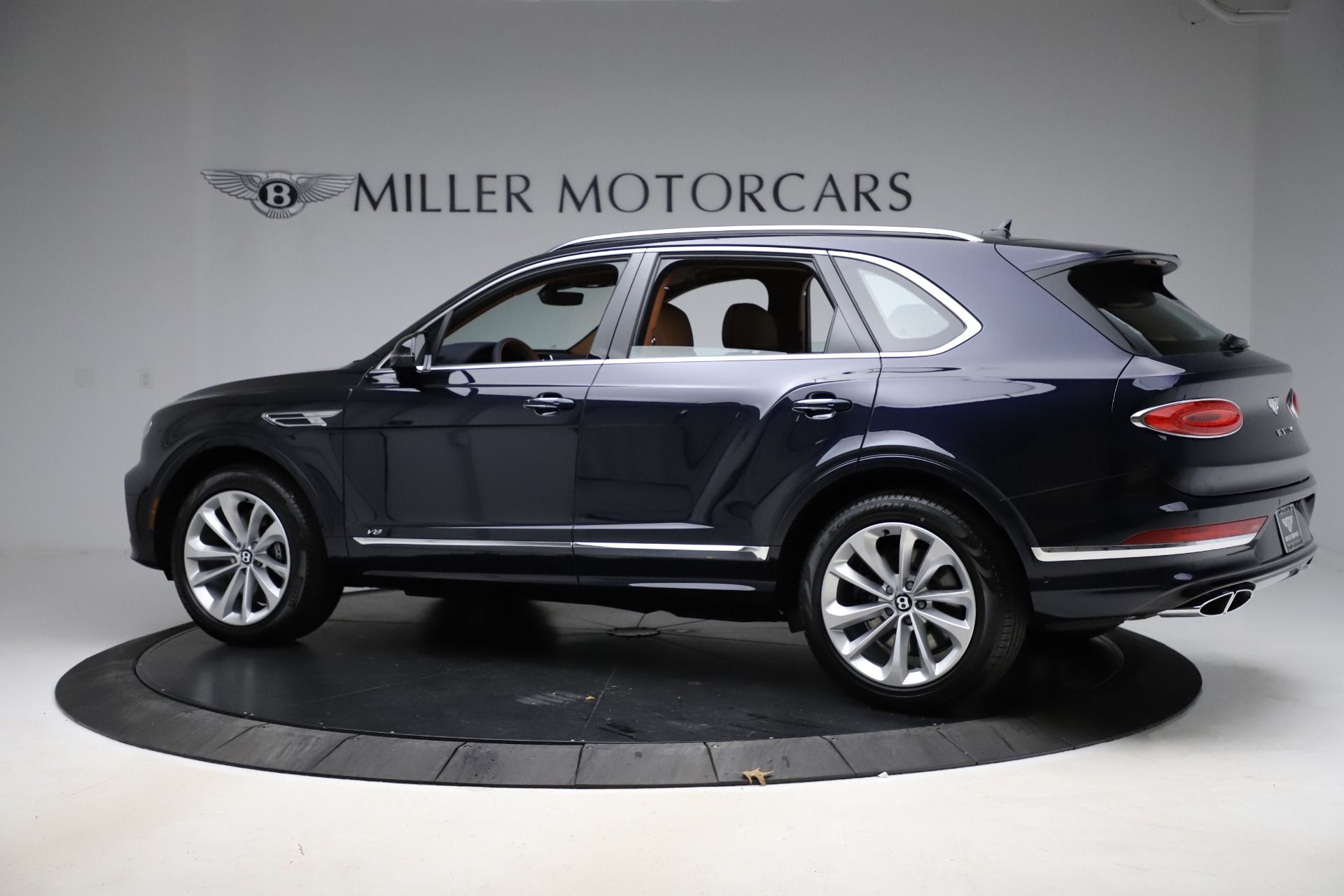 New 2021 Bentley Bentayga V8 | St. Petersburg, FL
