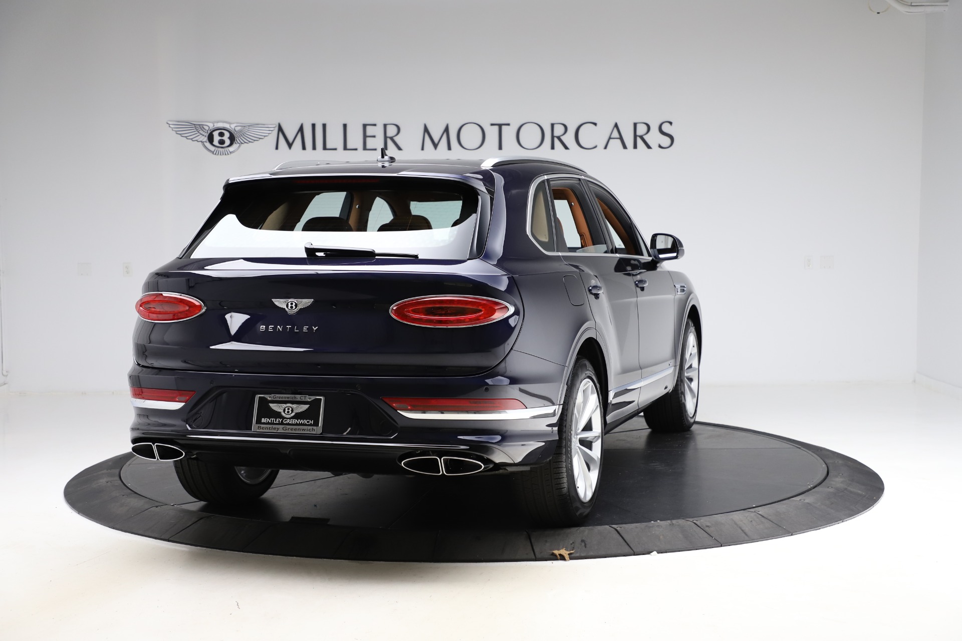 New 2021 Bentley Bentayga V8 | St. Petersburg, FL