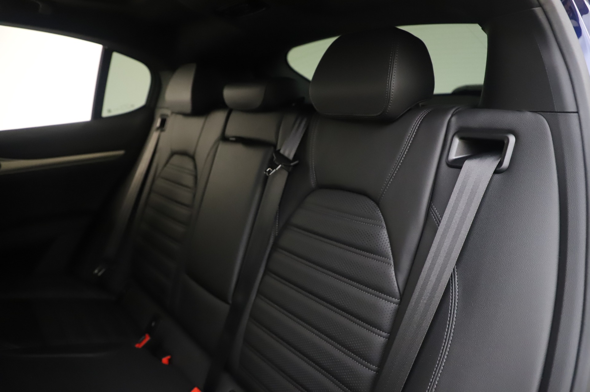 New 2020 Alfa Romeo Stelvio Ti Sport Q4 | St. Petersburg, FL