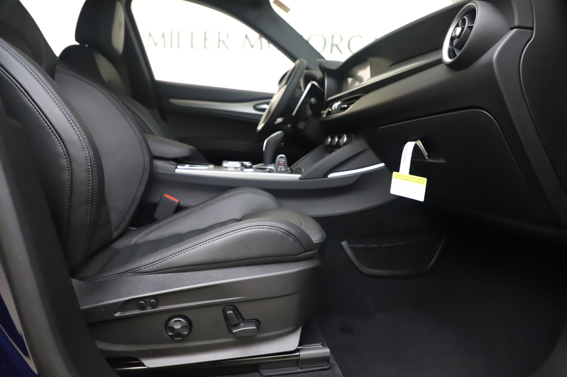 New 2020 Alfa Romeo Stelvio Ti Sport Q4 | St. Petersburg, FL