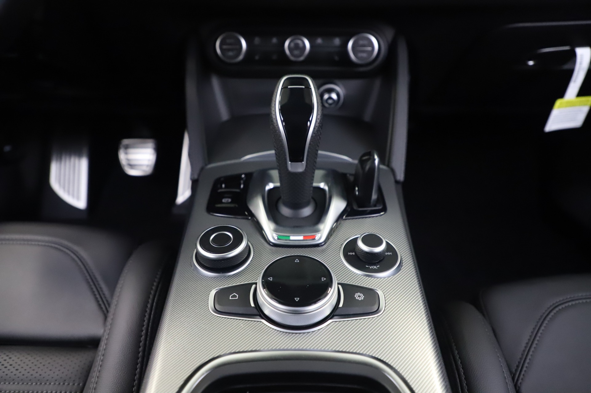 New 2020 Alfa Romeo Stelvio Ti Sport Q4 | St. Petersburg, FL