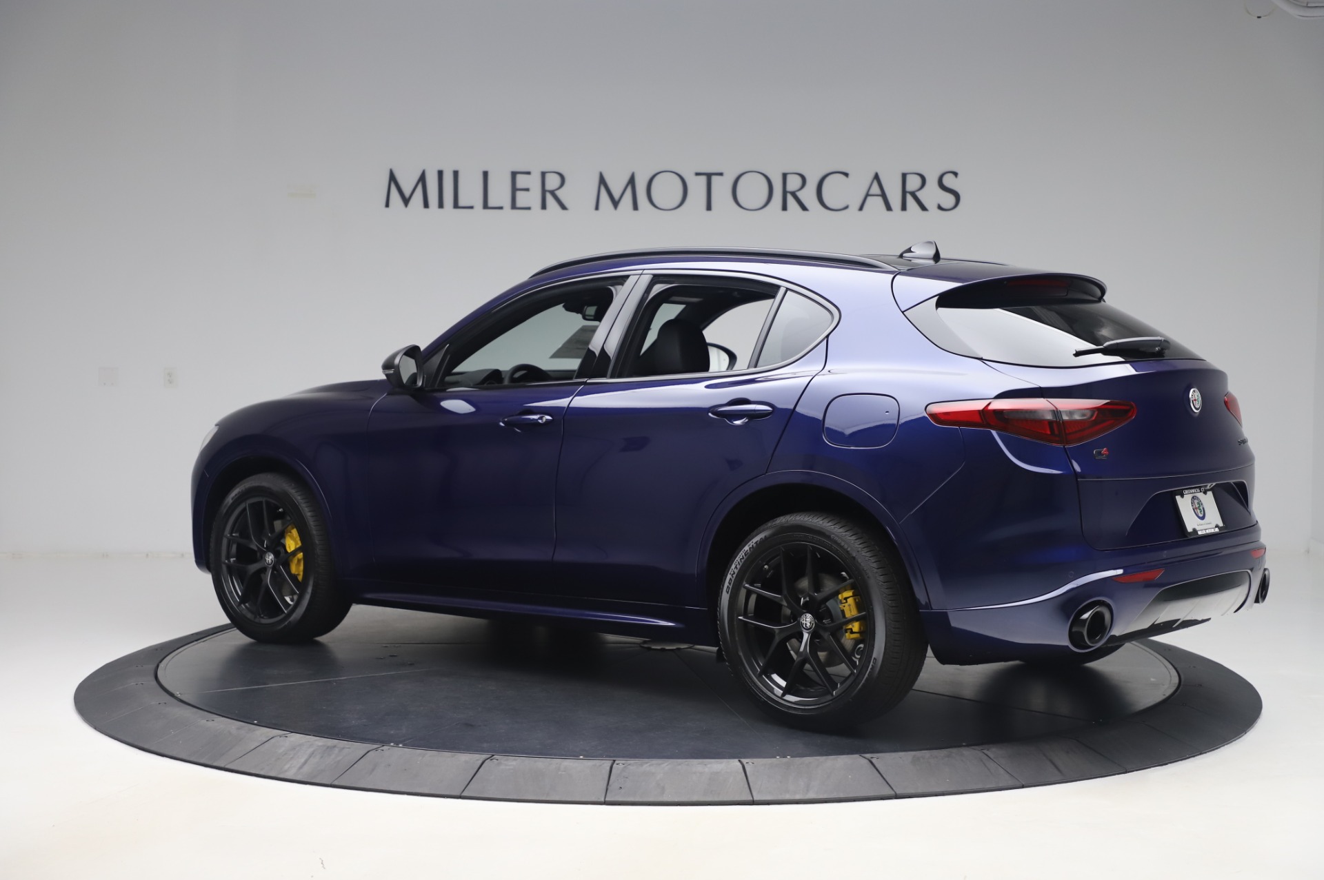 New 2020 Alfa Romeo Stelvio Ti Sport Q4 | St. Petersburg, FL