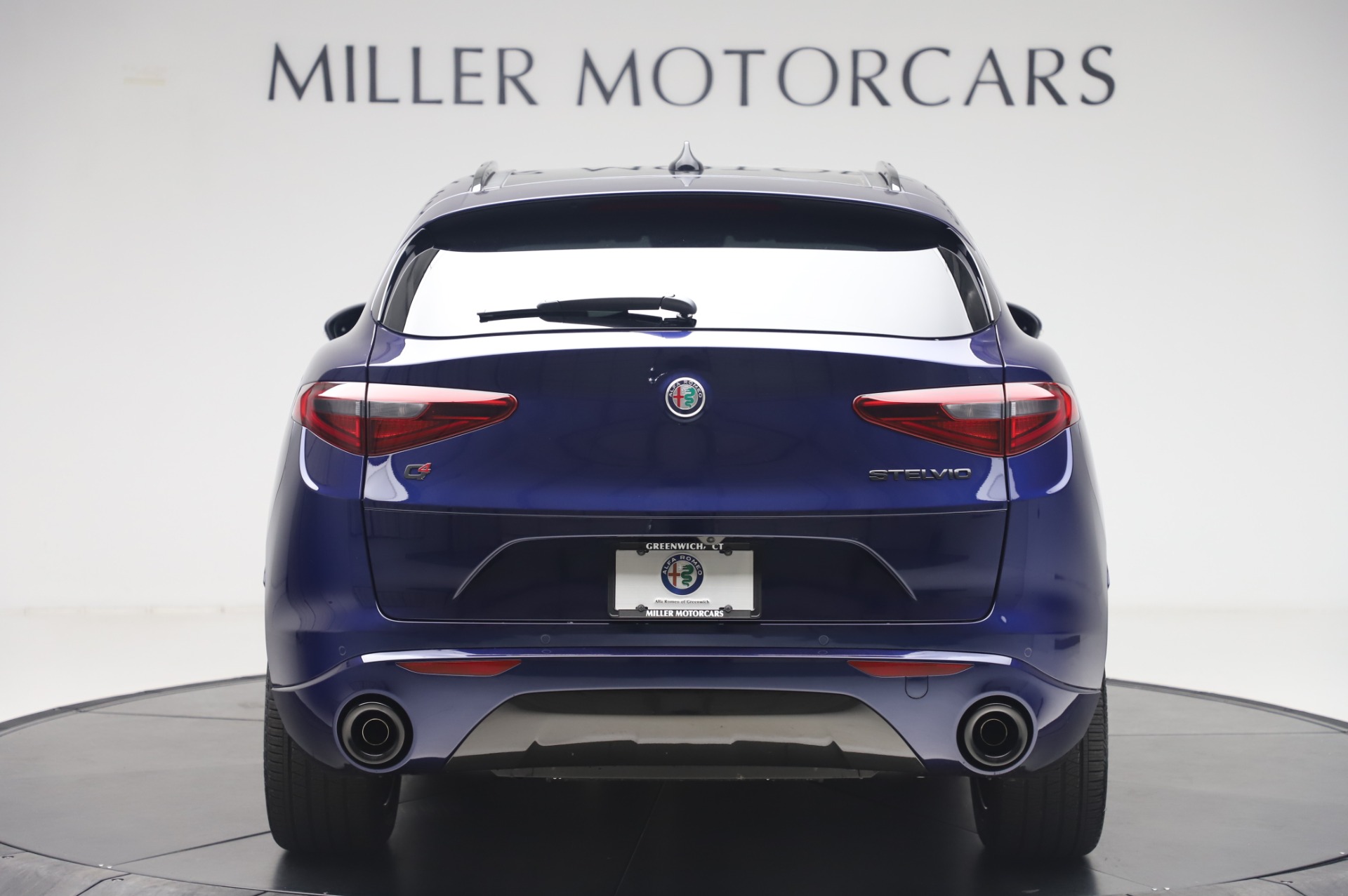 New 2020 Alfa Romeo Stelvio Ti Sport Q4 | St. Petersburg, FL