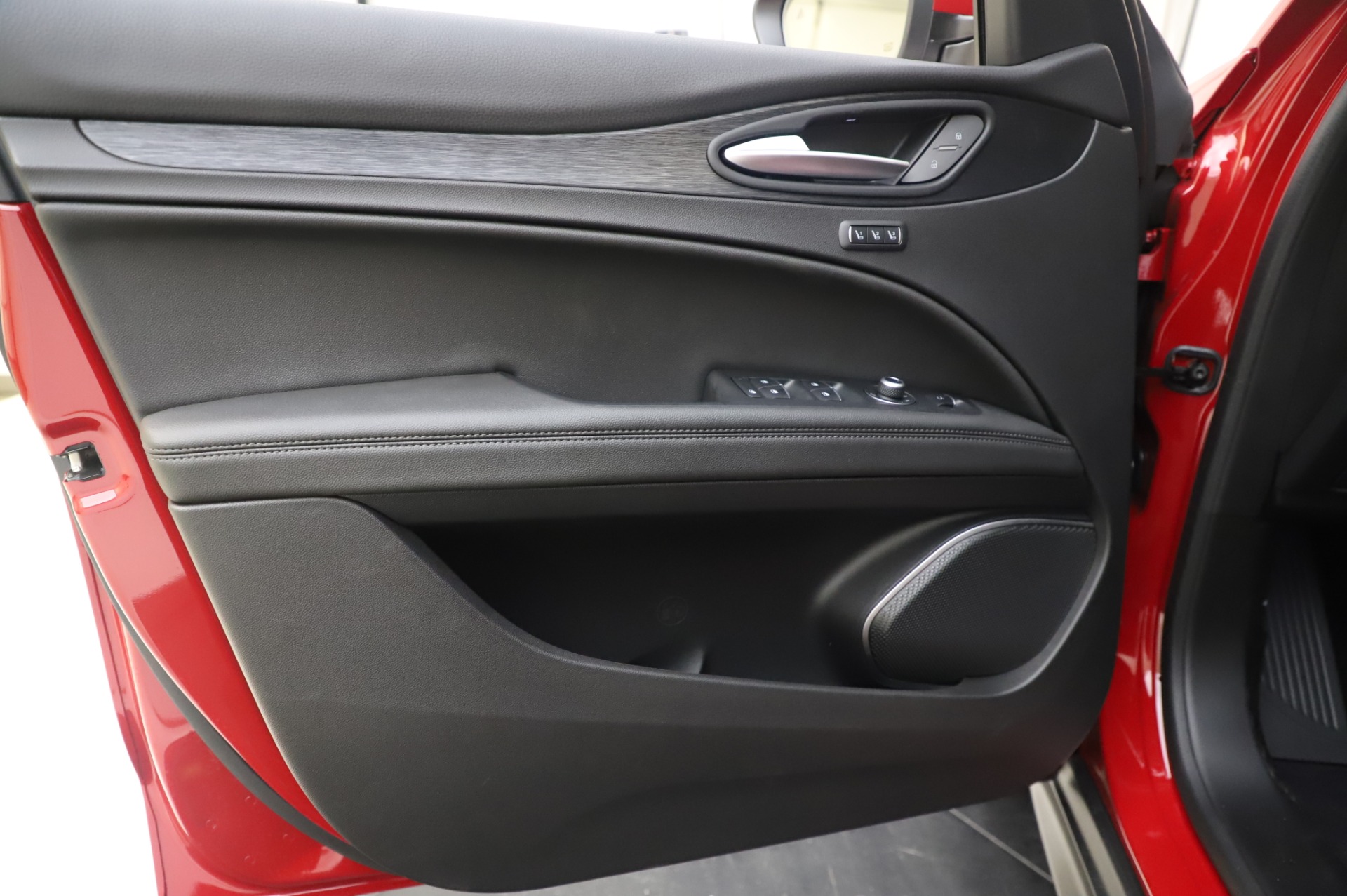 New 2020 Alfa Romeo Stelvio Q4 | St. Petersburg, FL