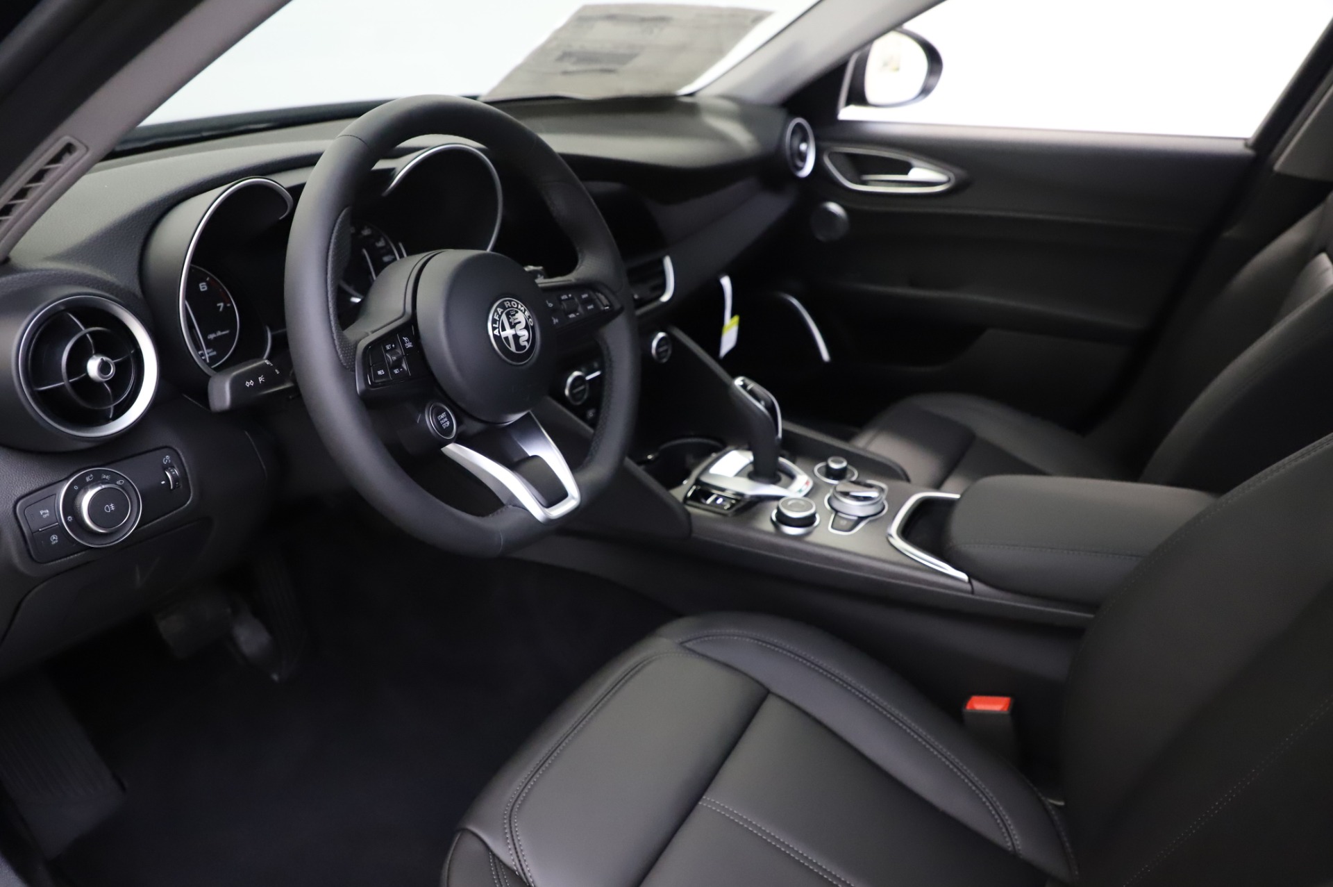 New 2020 Alfa Romeo Giulia Ti Q4 | St. Petersburg, FL