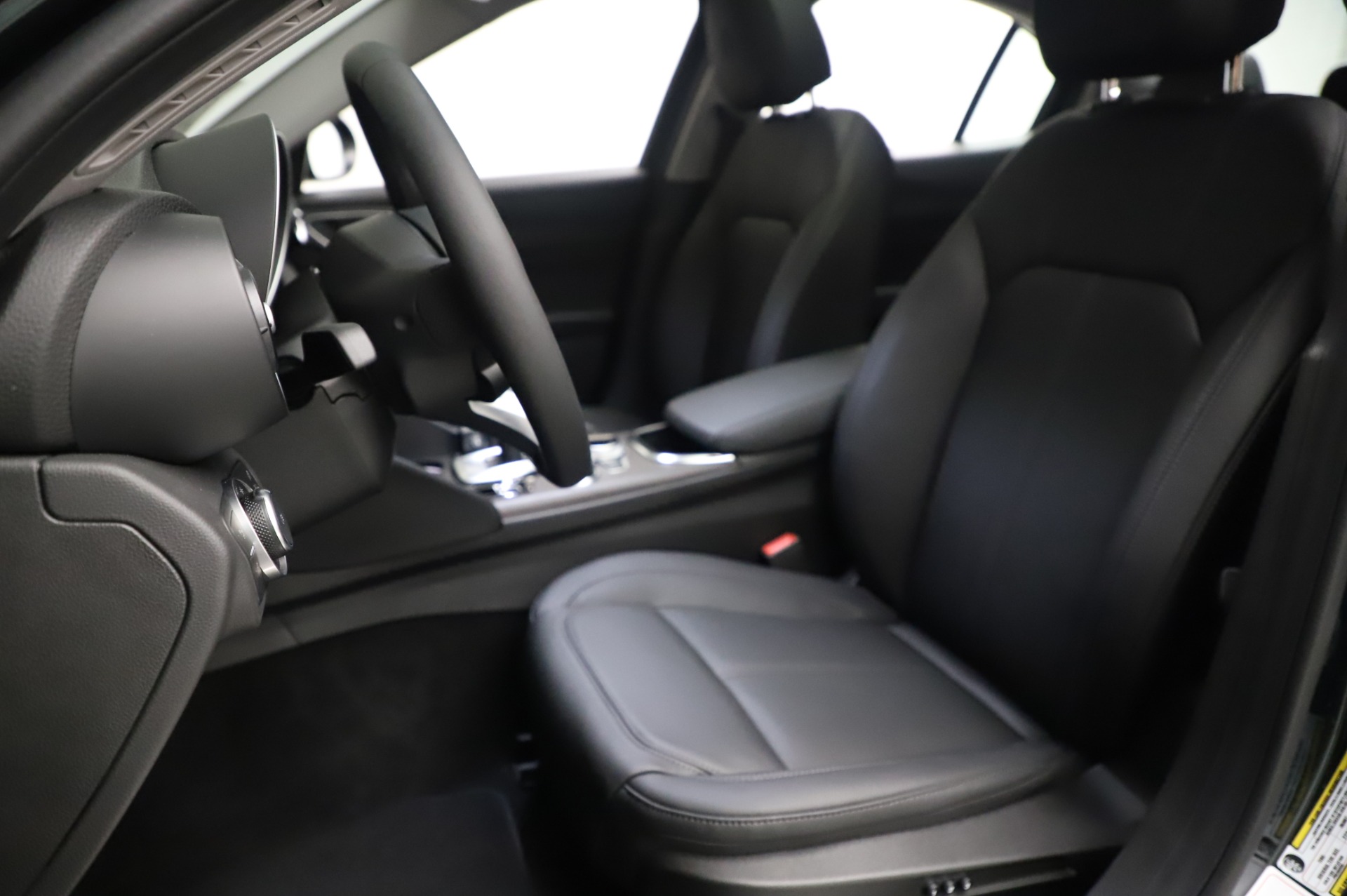 New 2020 Alfa Romeo Giulia Ti Q4 | St. Petersburg, FL