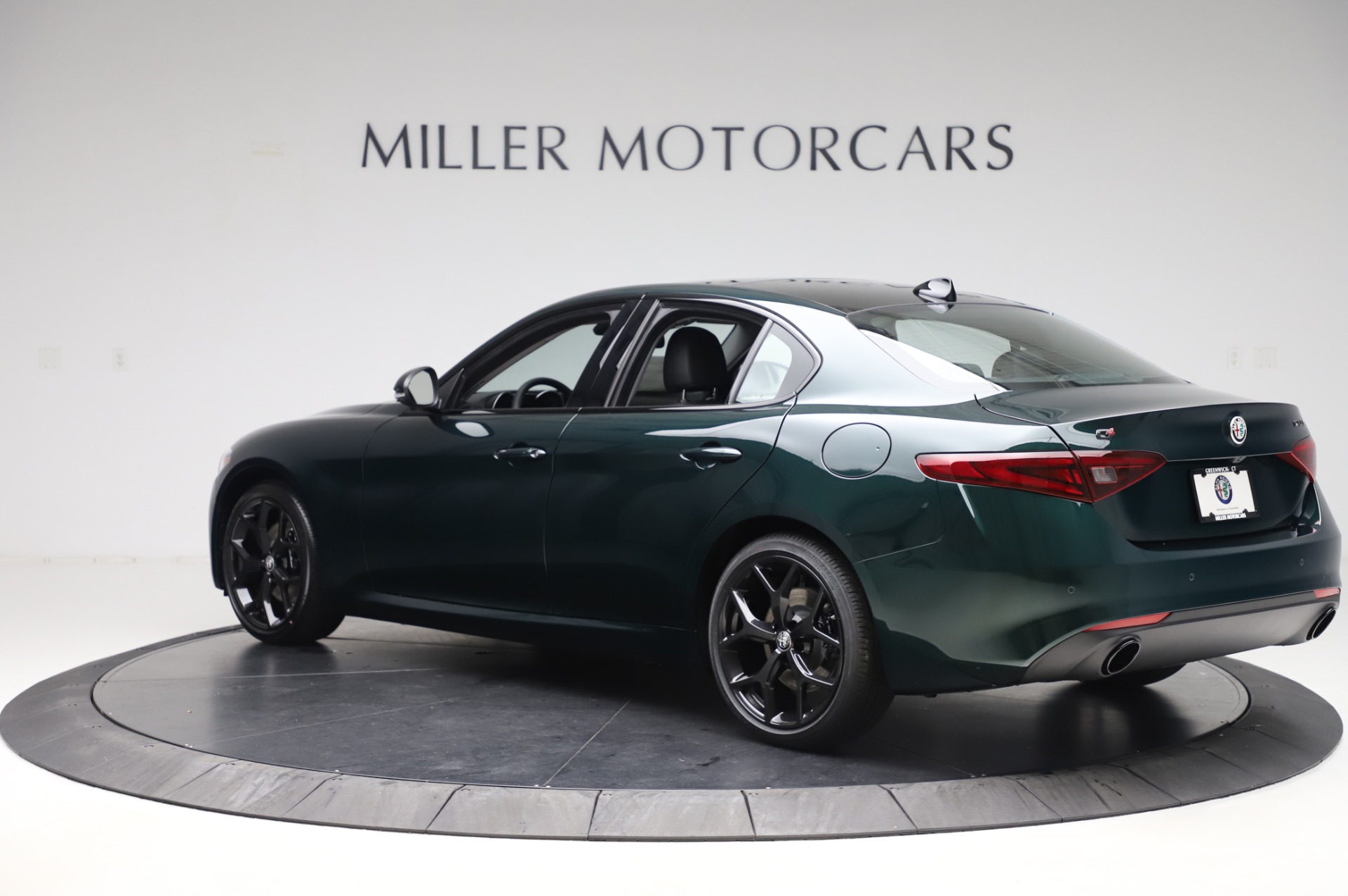 New 2020 Alfa Romeo Giulia Ti Q4 | St. Petersburg, FL