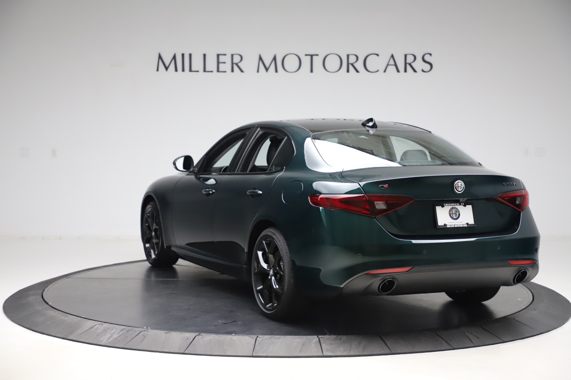 New 2020 Alfa Romeo Giulia Ti Q4 | St. Petersburg, FL