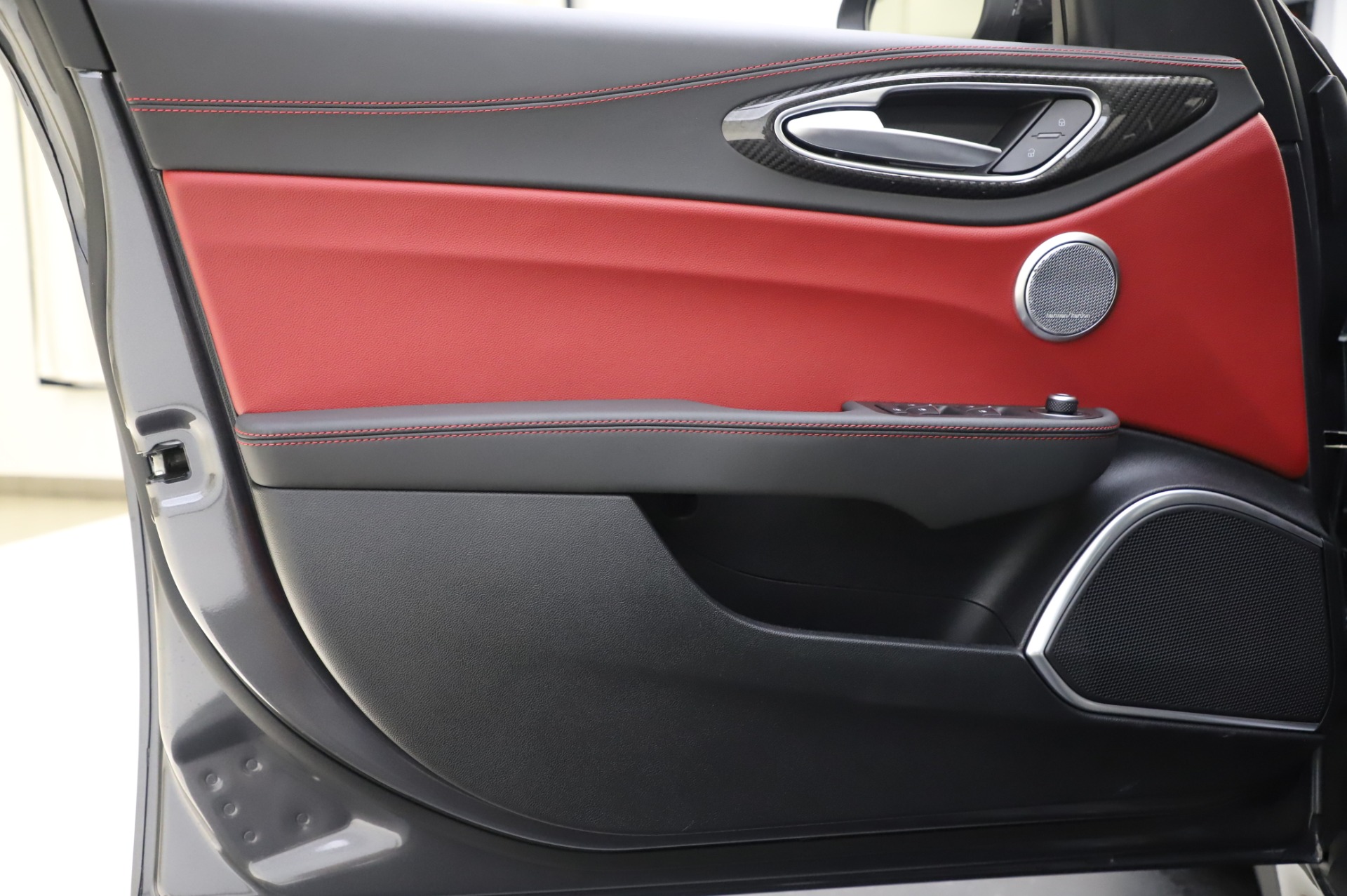 New 2020 Alfa Romeo Giulia Quadrifoglio | St. Petersburg, FL