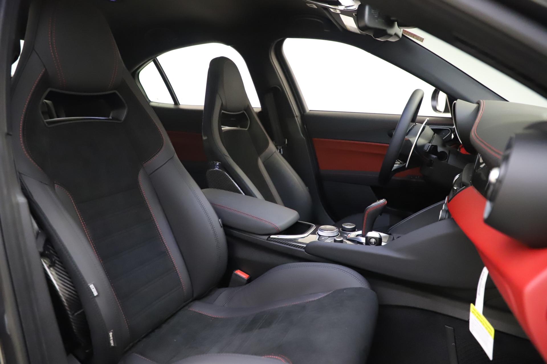 New 2020 Alfa Romeo Giulia Quadrifoglio | St. Petersburg, FL