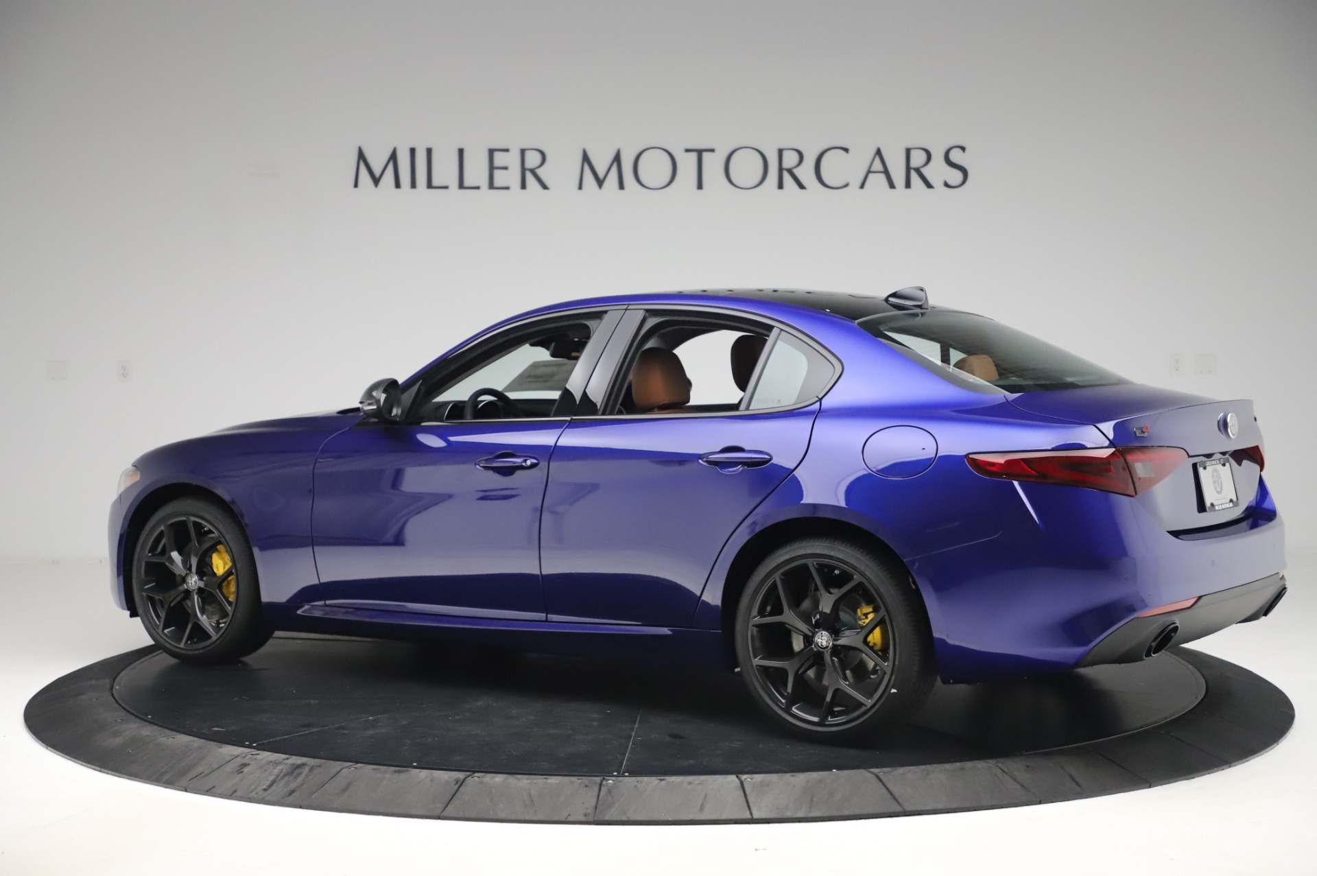 New 2020 Alfa Romeo Giulia Q4 | St. Petersburg, FL