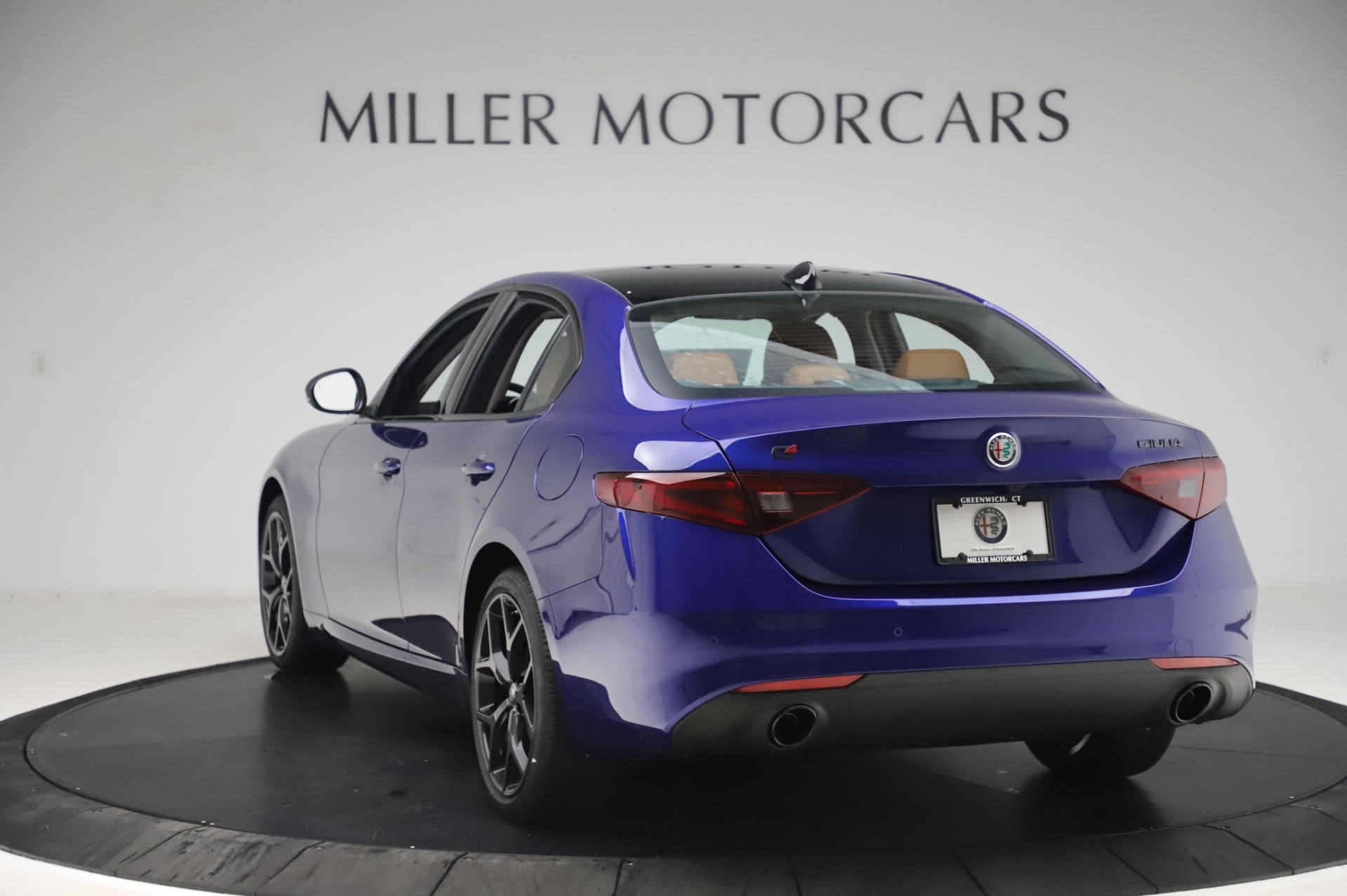 New 2020 Alfa Romeo Giulia Q4 | St. Petersburg, FL
